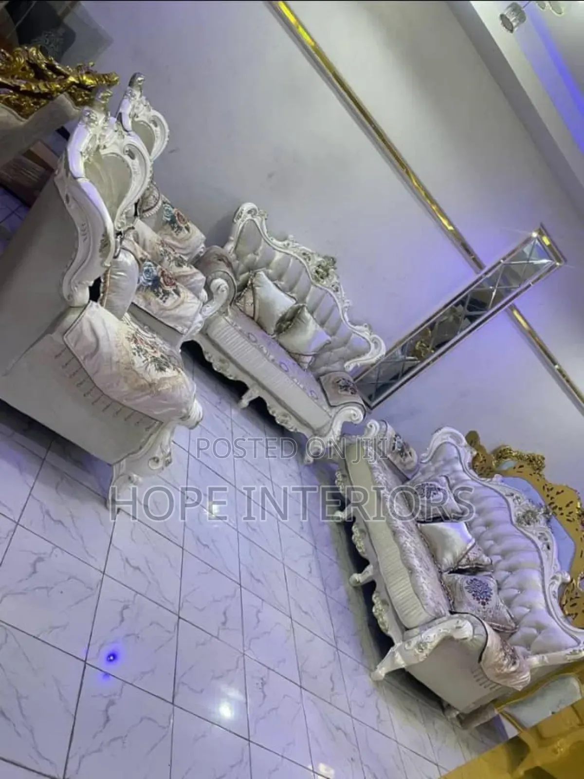 Sofa Set by 7 Seaters