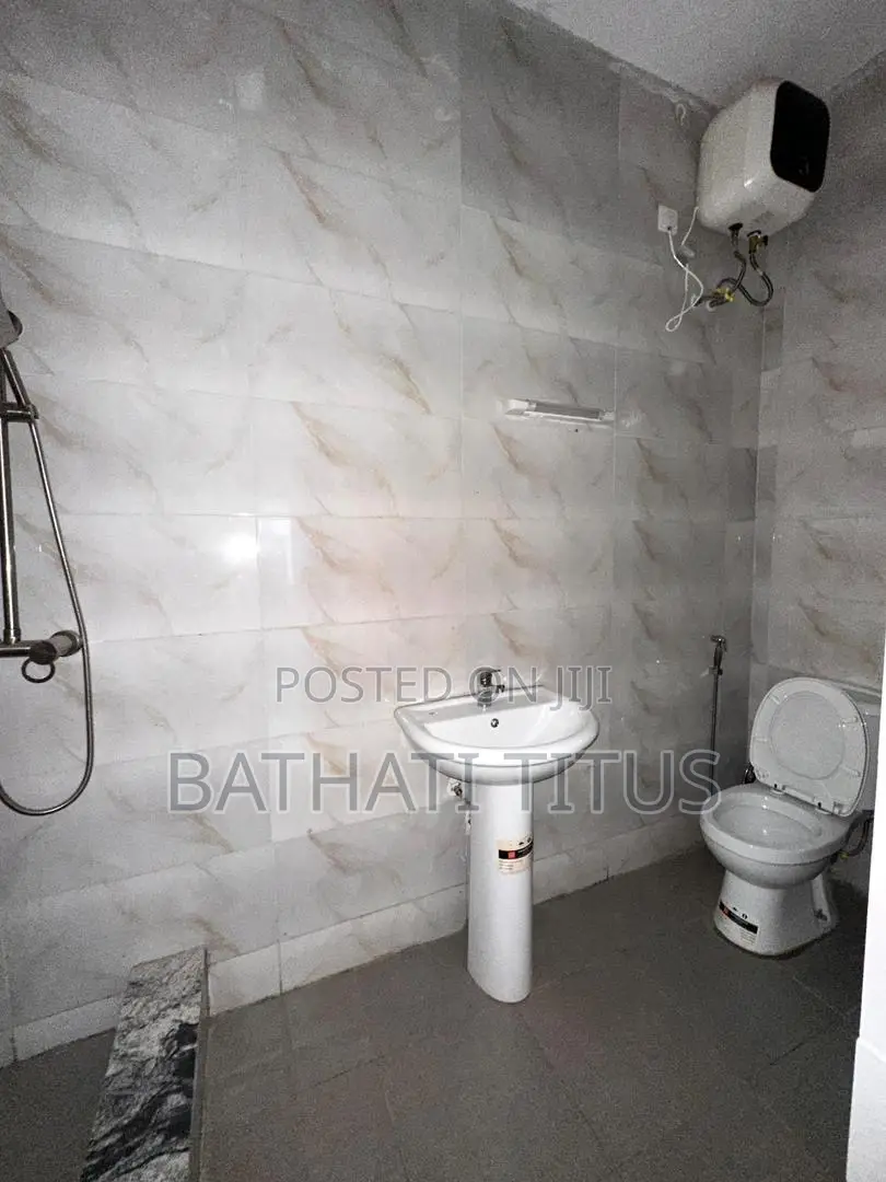 3bdrm Block of Flats in Jahi for rent