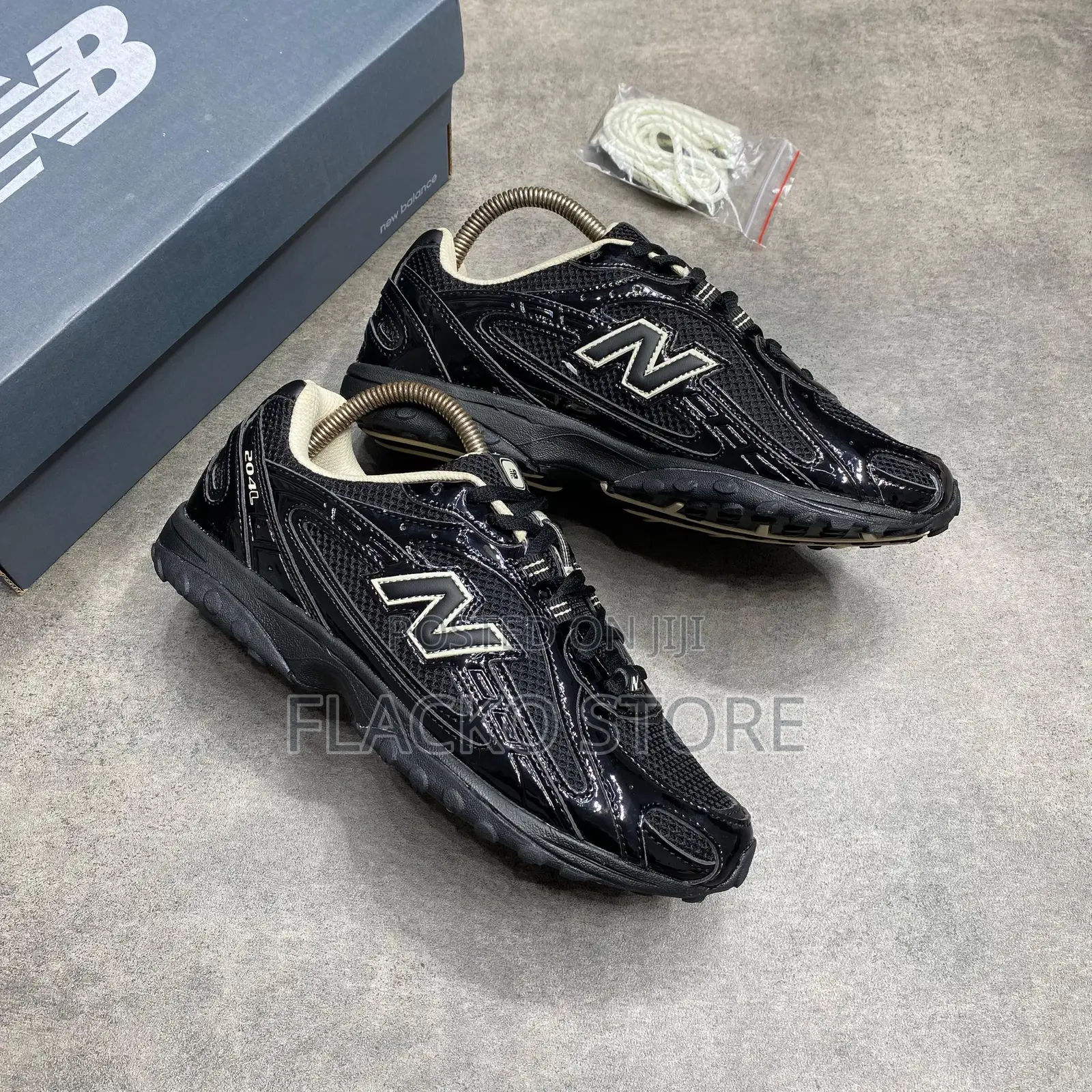 Original New Balance 204l Black Timberwolf Sneakers