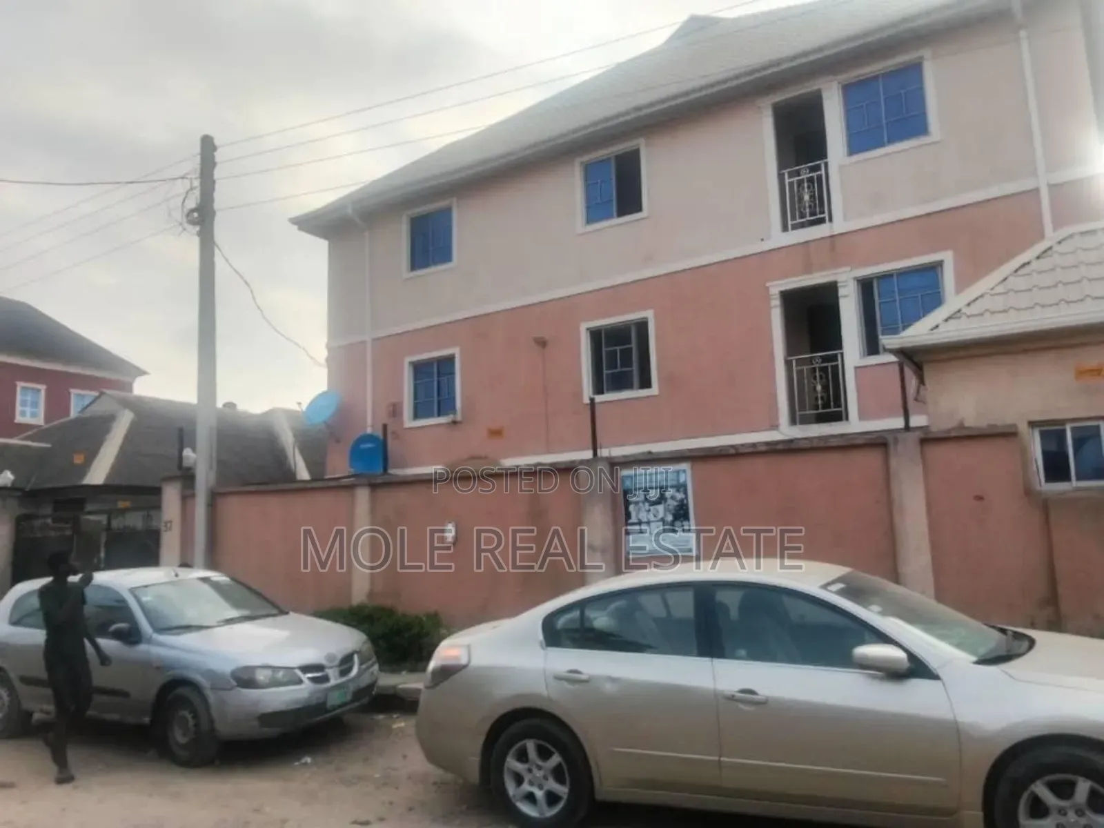 Half Plot Ishefun Ayobo Close to the Road
