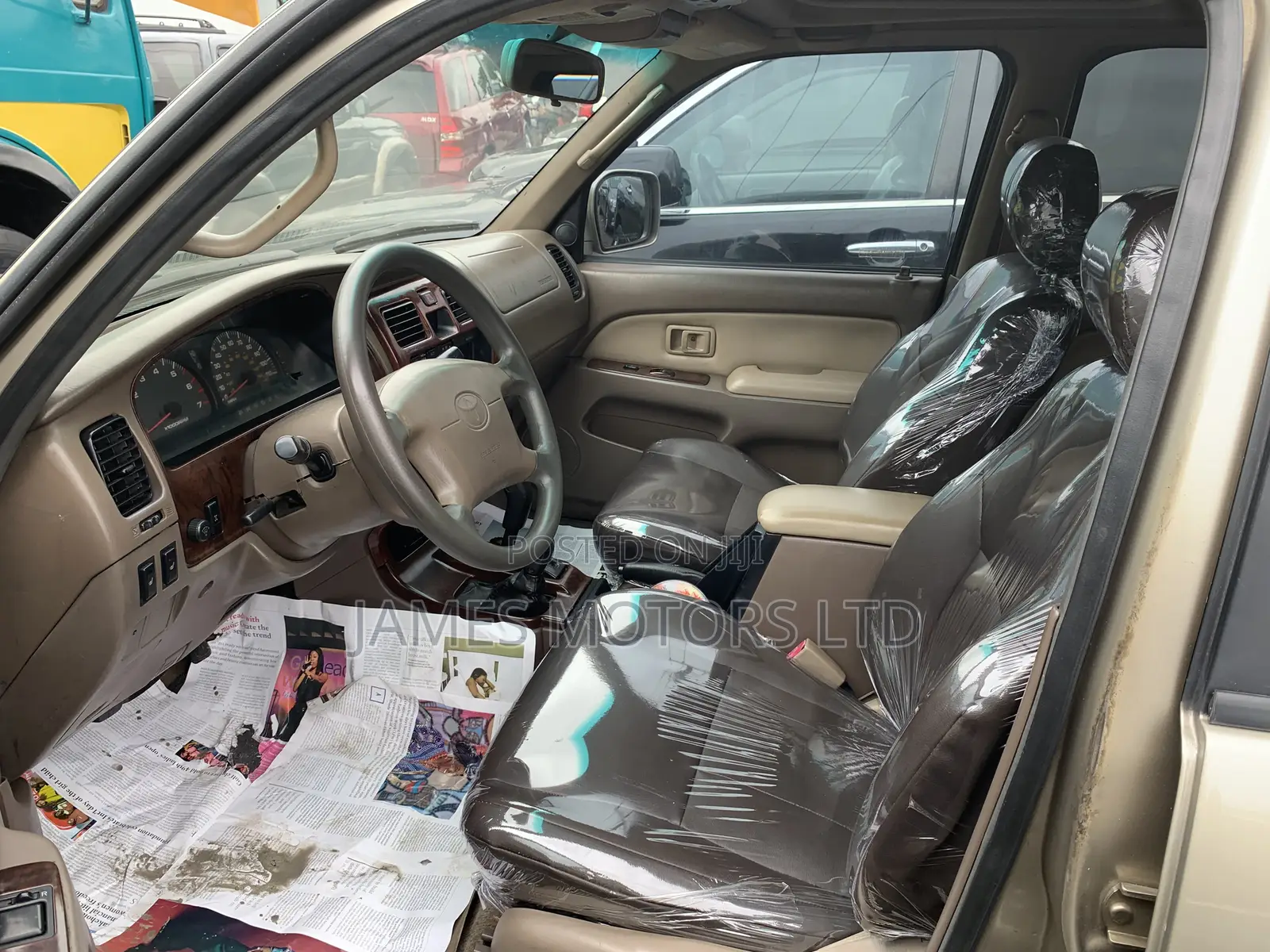 Toyota 4-Runner 2001 Gold