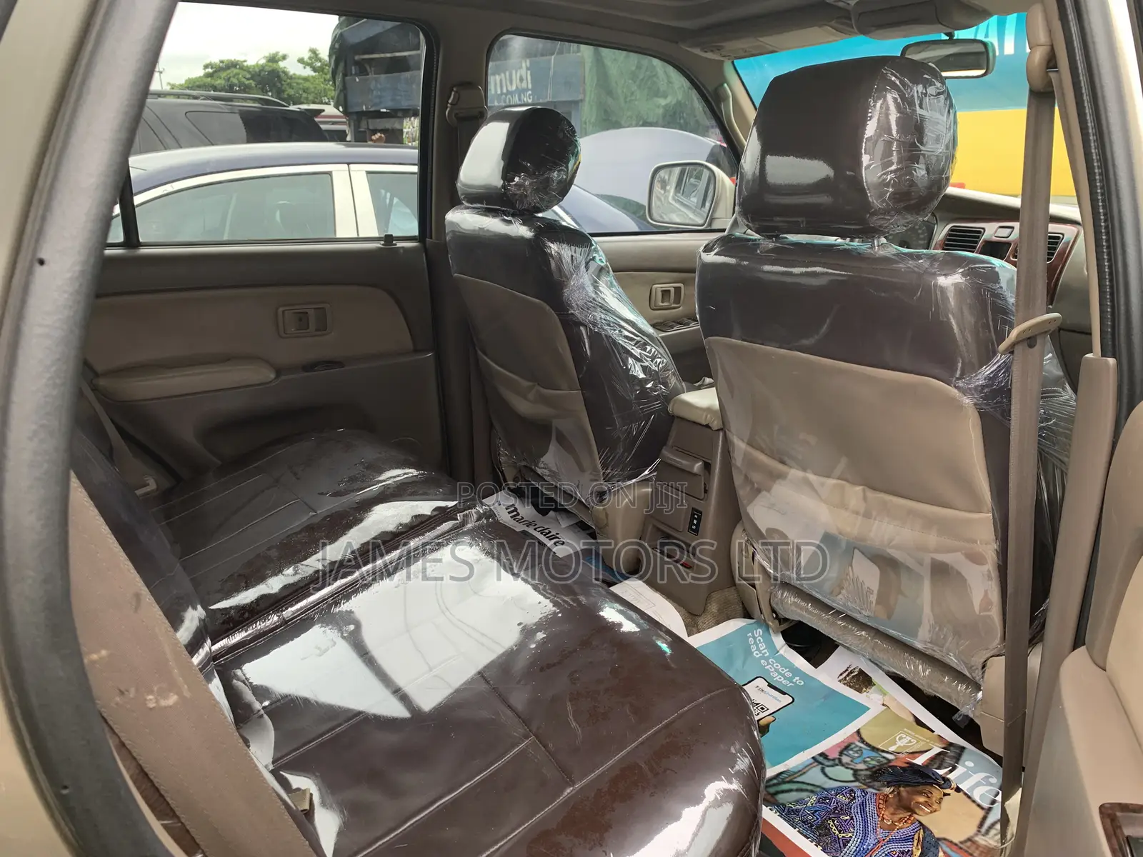 Toyota 4-Runner 2001 Gold