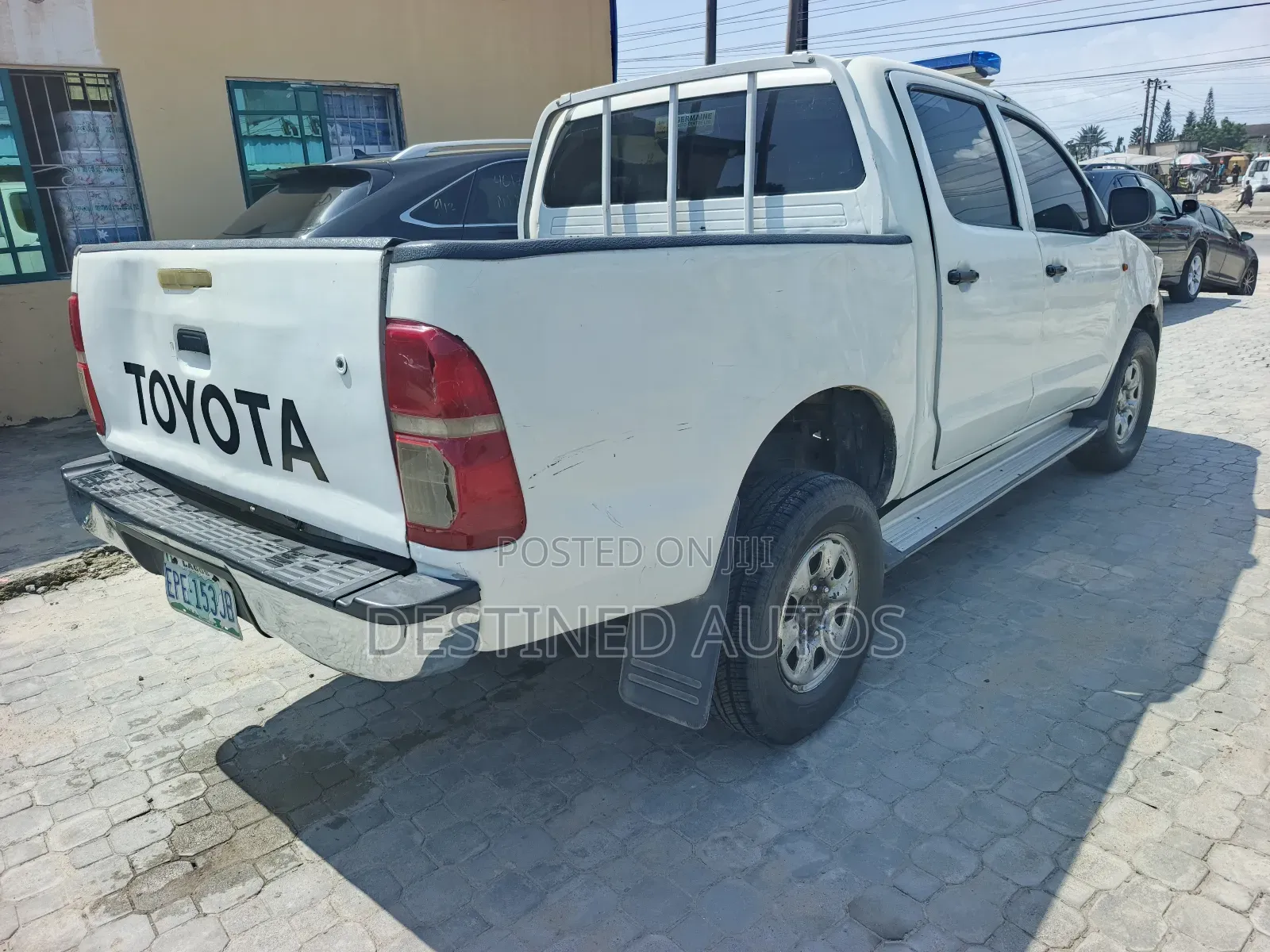 Toyota Hilux 2014 White