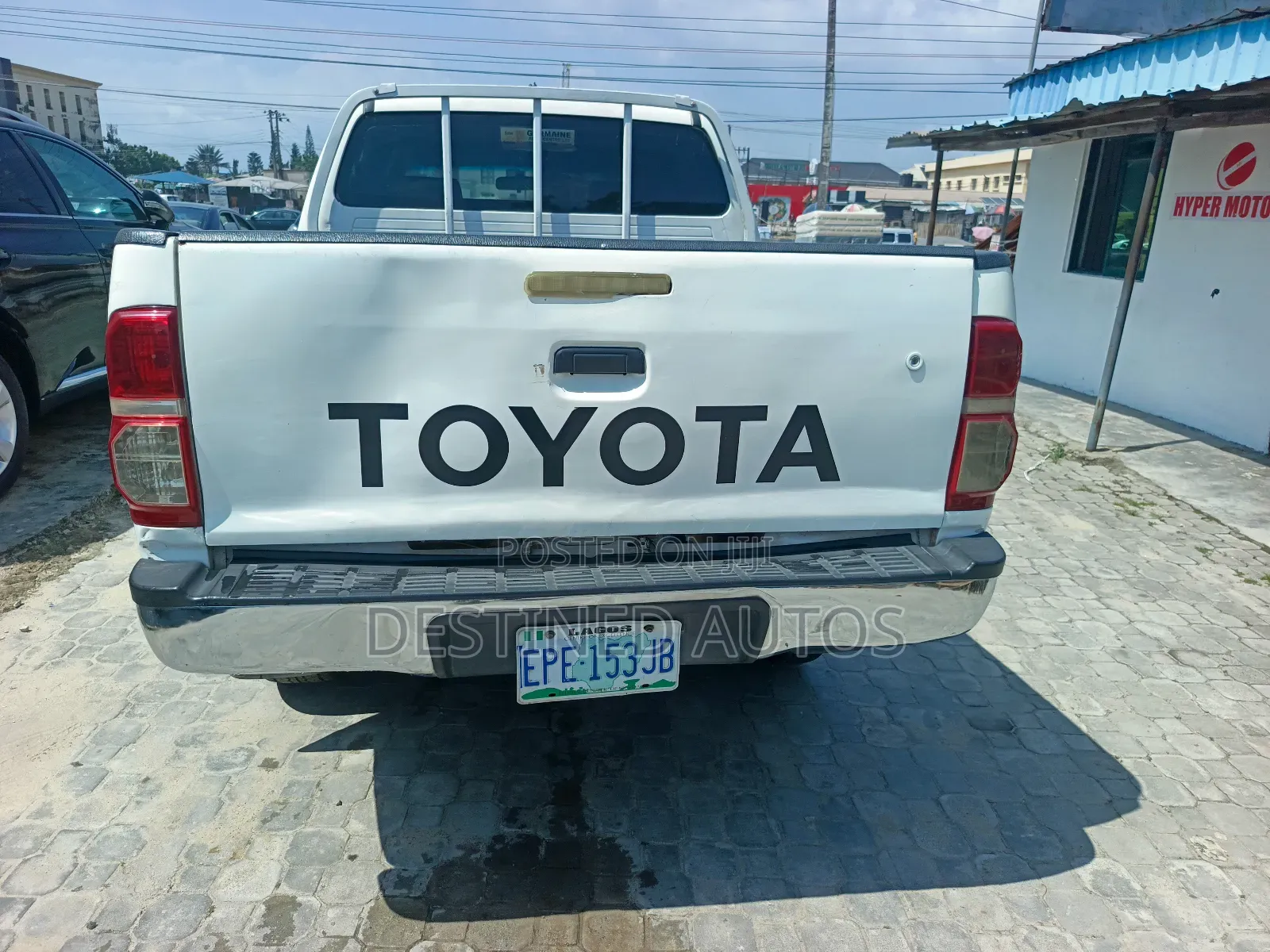 Toyota Hilux 2014 White