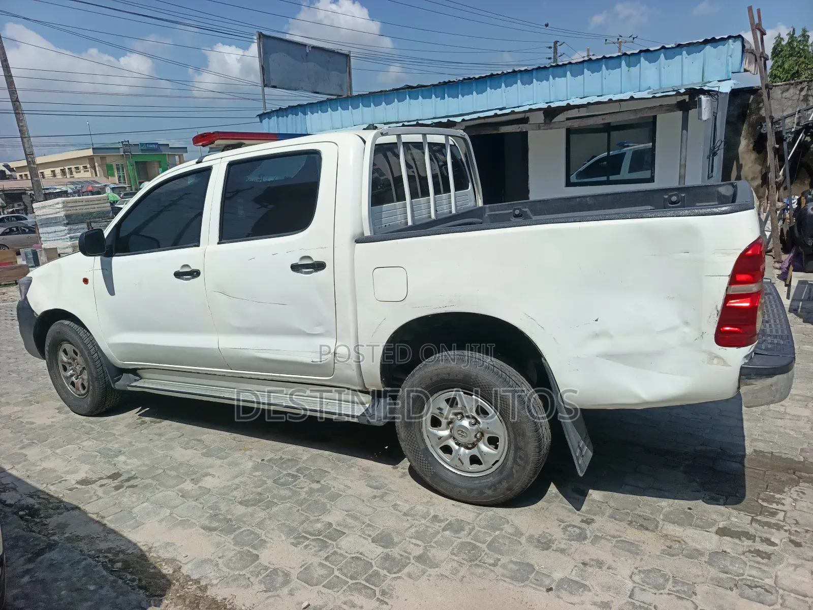 Toyota Hilux 2014 White