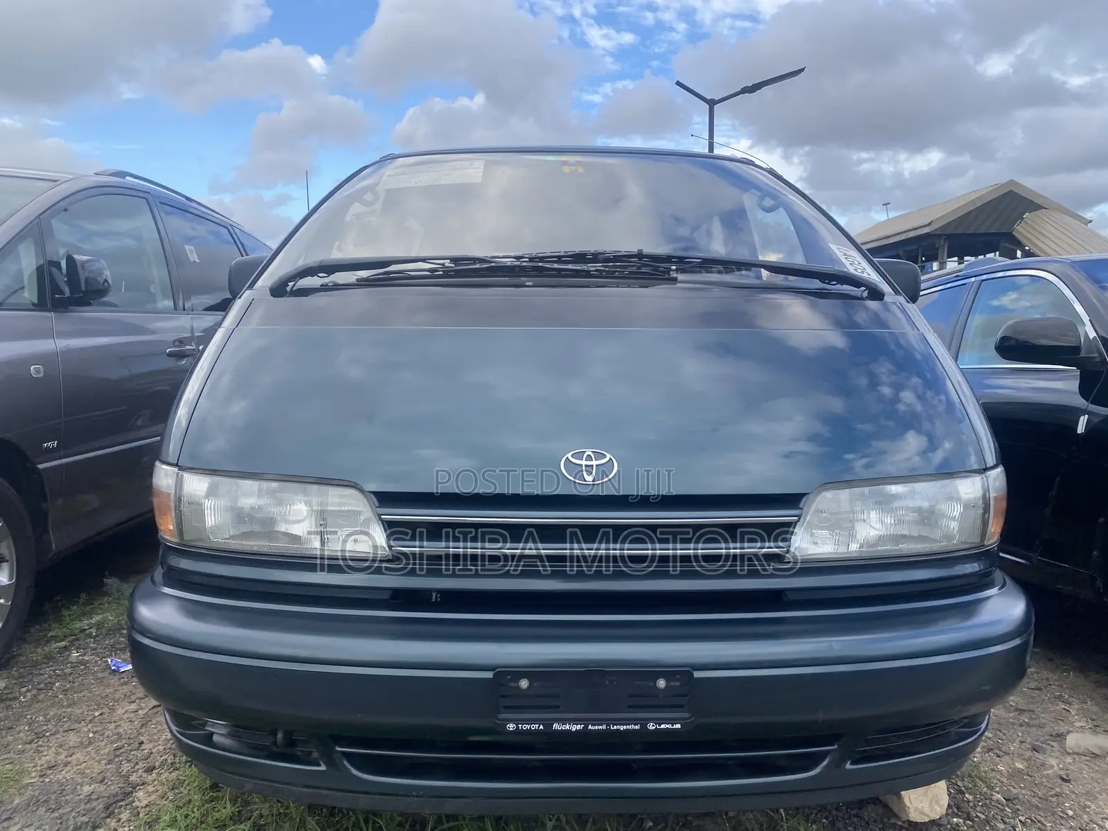 Toyota Previa 2000 Blue