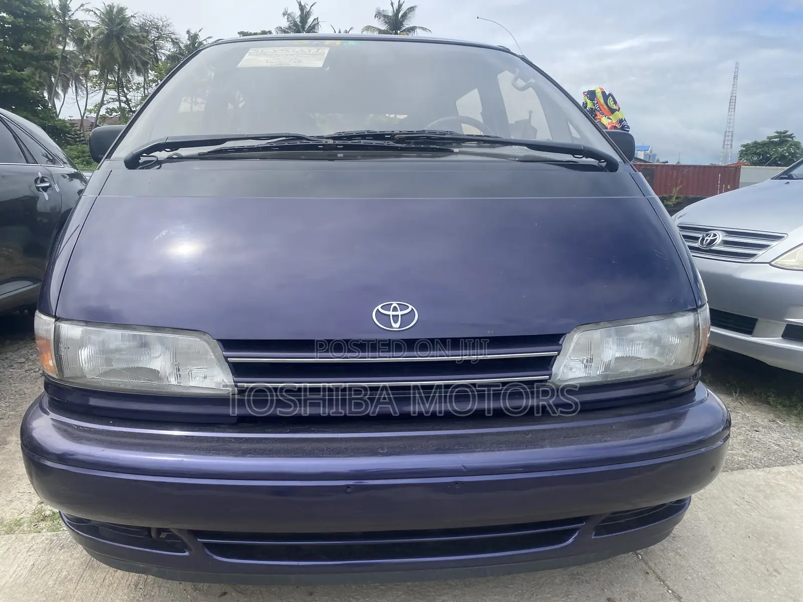 Toyota Previa 1999 Gray
