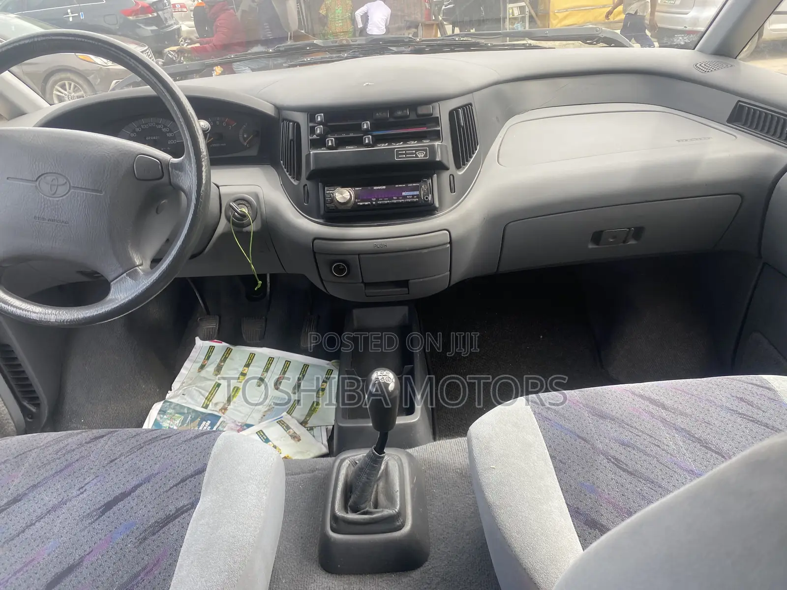 Toyota Previa 1999 Gray