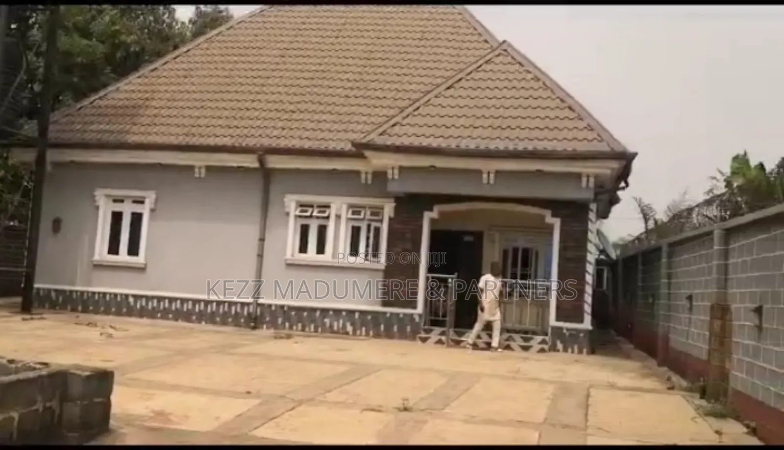 2bdrm Bungalow in Okwu Uratta Owerri for sale