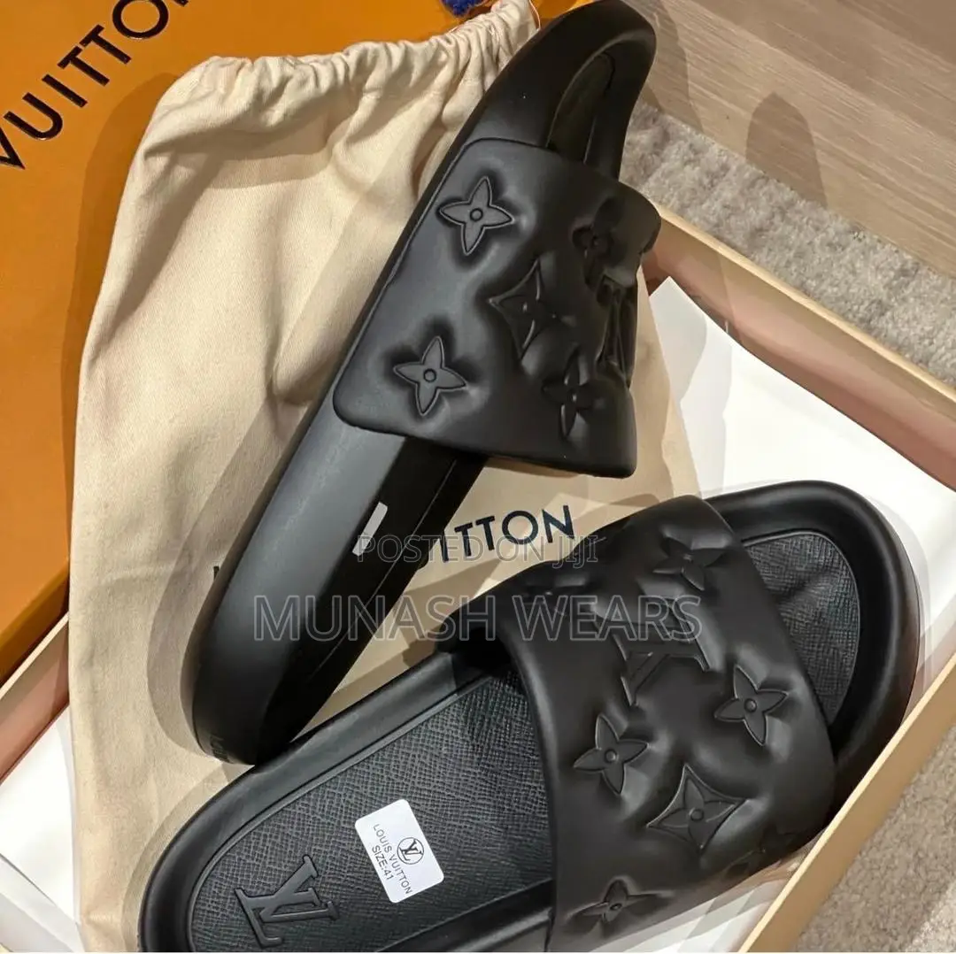 Classic Lv Monogram Slide