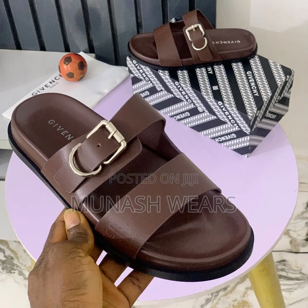 Pedro Leather Slipers Available On Green And Brown