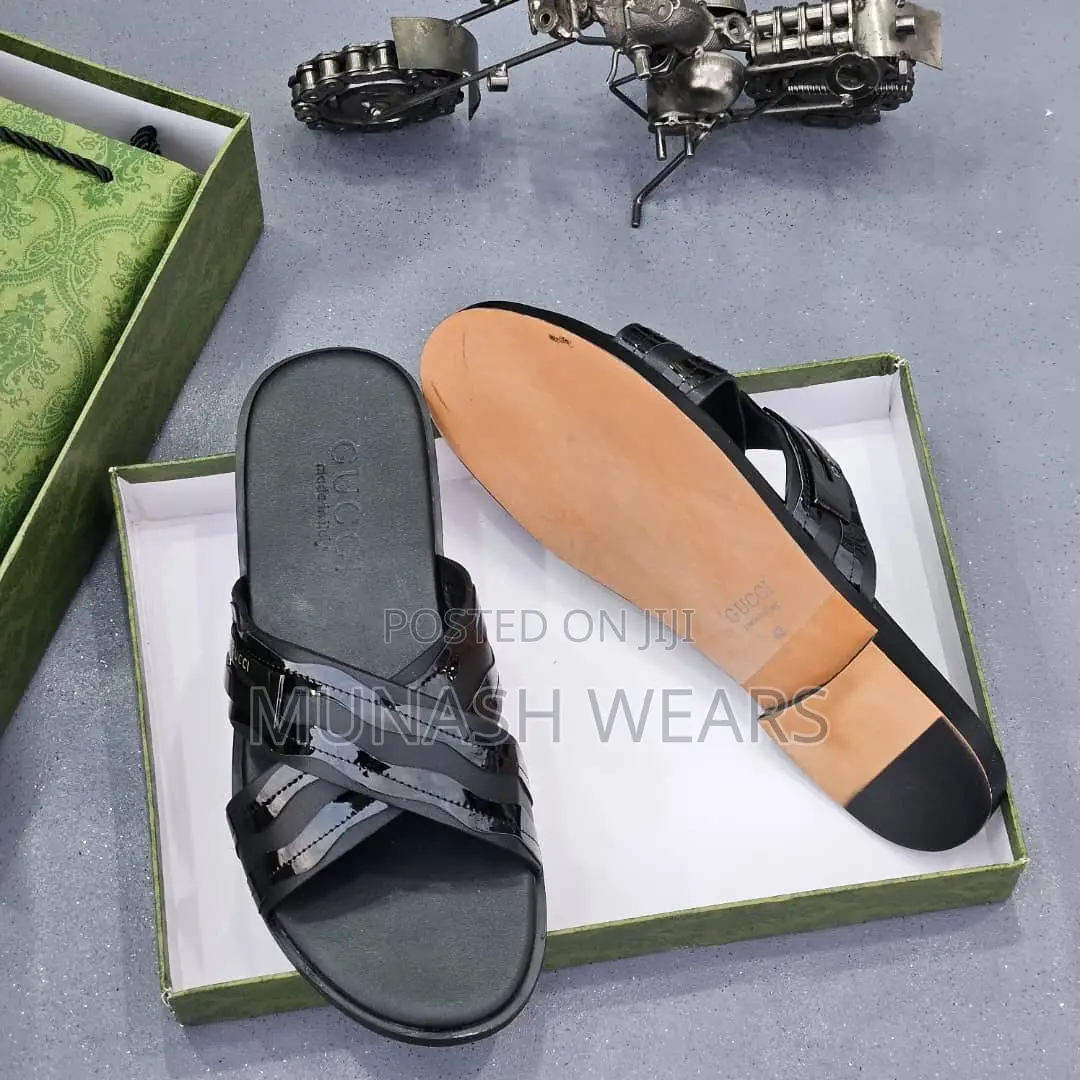 Gucci Leather Slipers 40-46 Available Cross