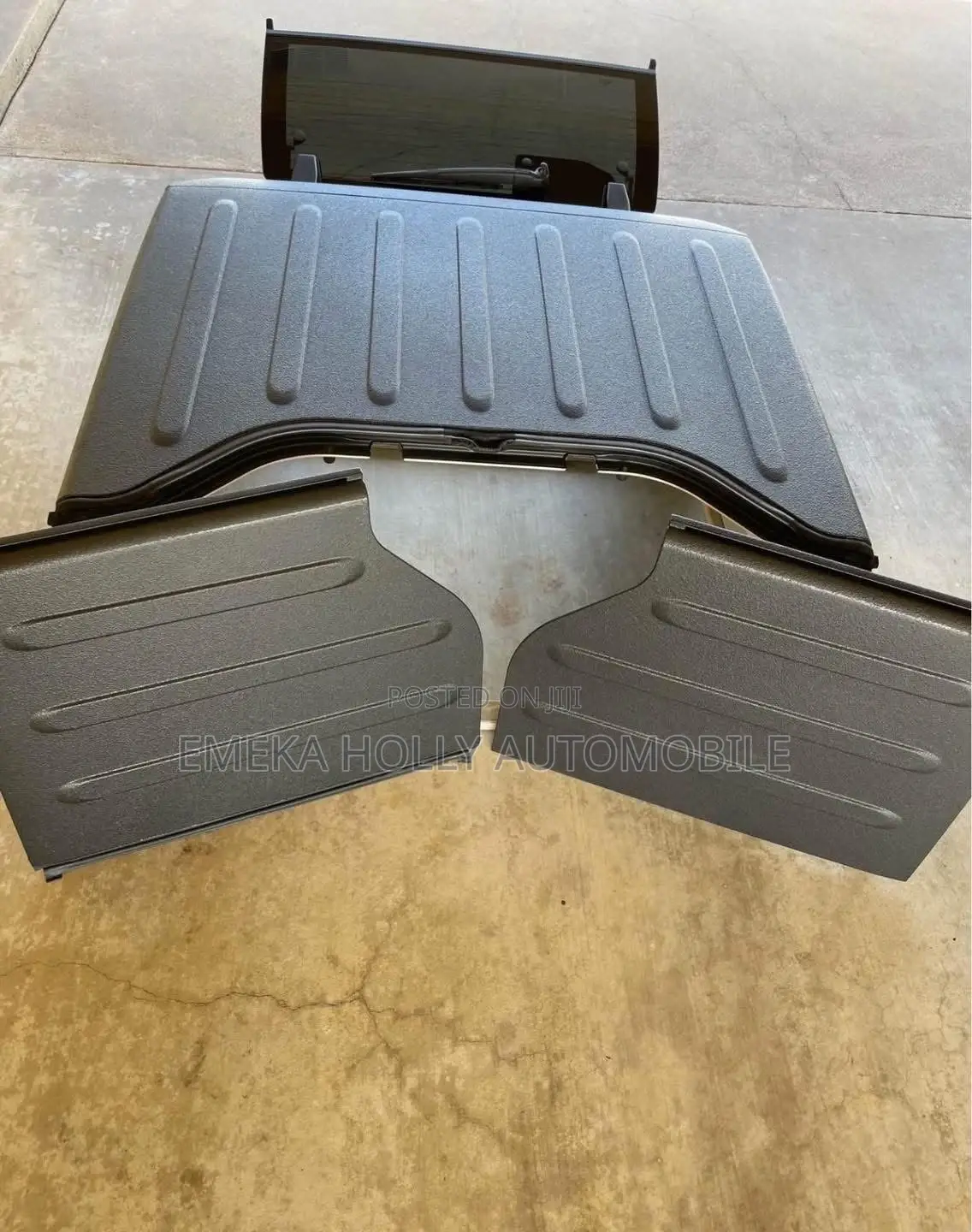Jeep Wrangler 4-Door Complete Oem 3-Piece Hard Top Assembly.
