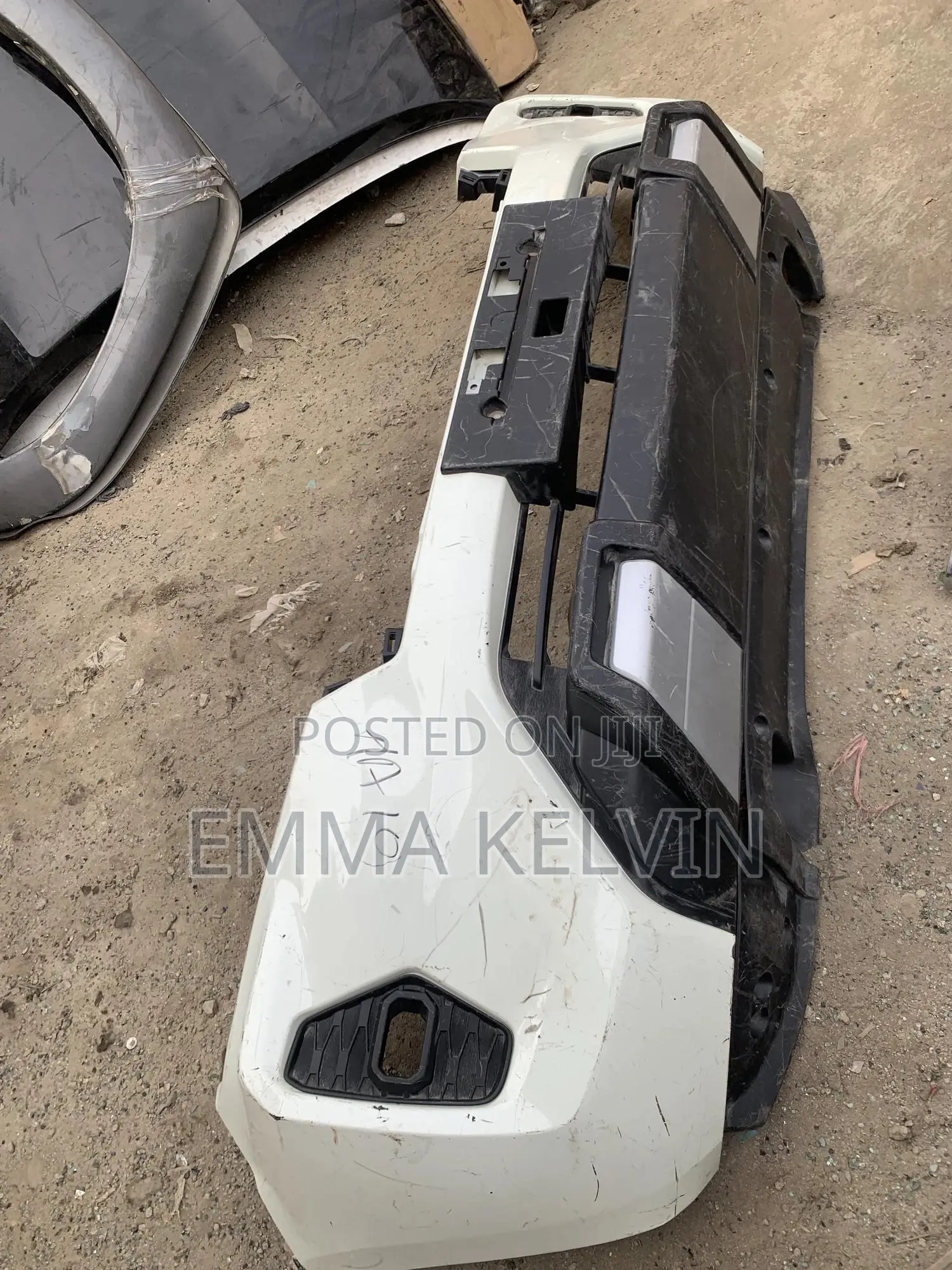 Complete Front Bumper for Nisan Frontier 2020 Model