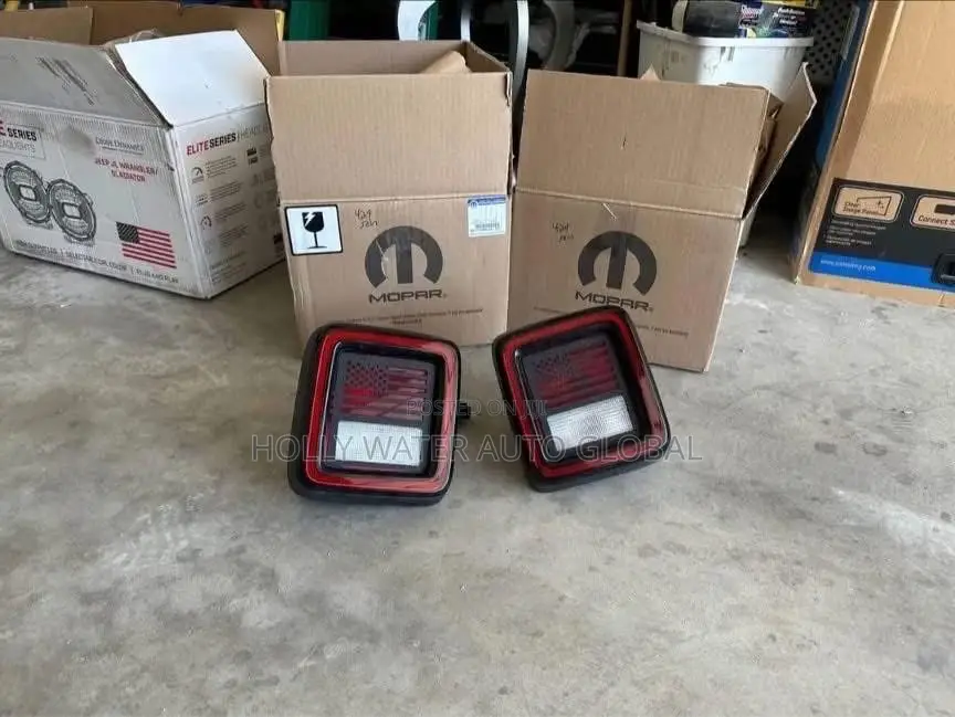 Jeep Wrangler Pickup  Back Rear Lights 