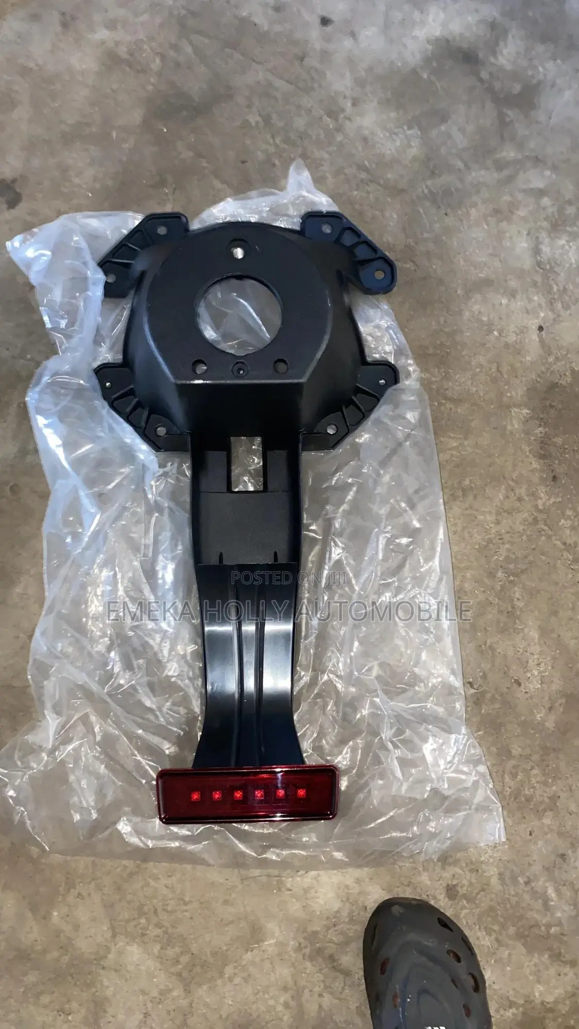 Jeep Wrangler JK Spare Tire Carrier Hinge With LED Brake Light