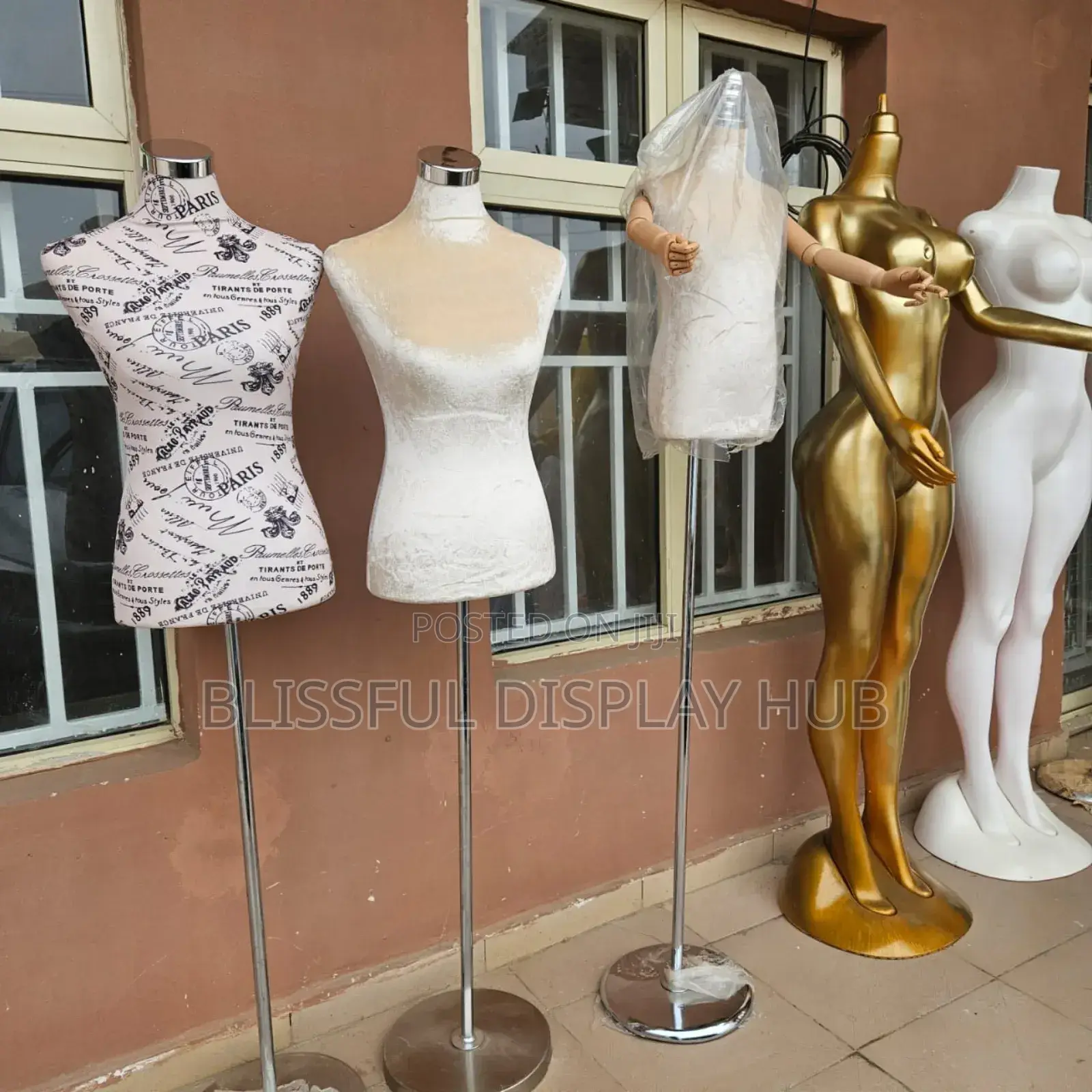 Gold Female Mannequins