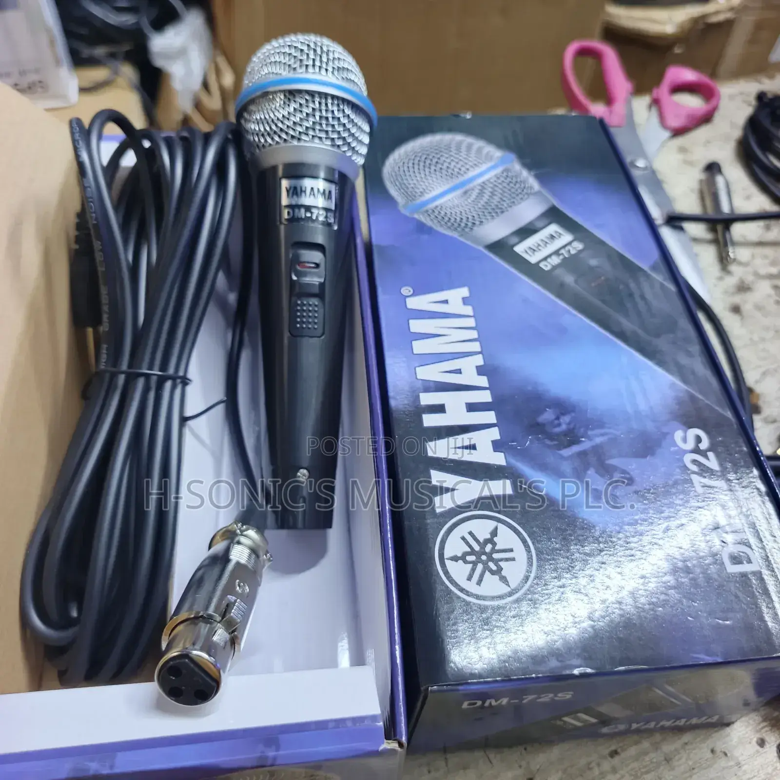 Yamaha Dm-72s Dynamic Microphone