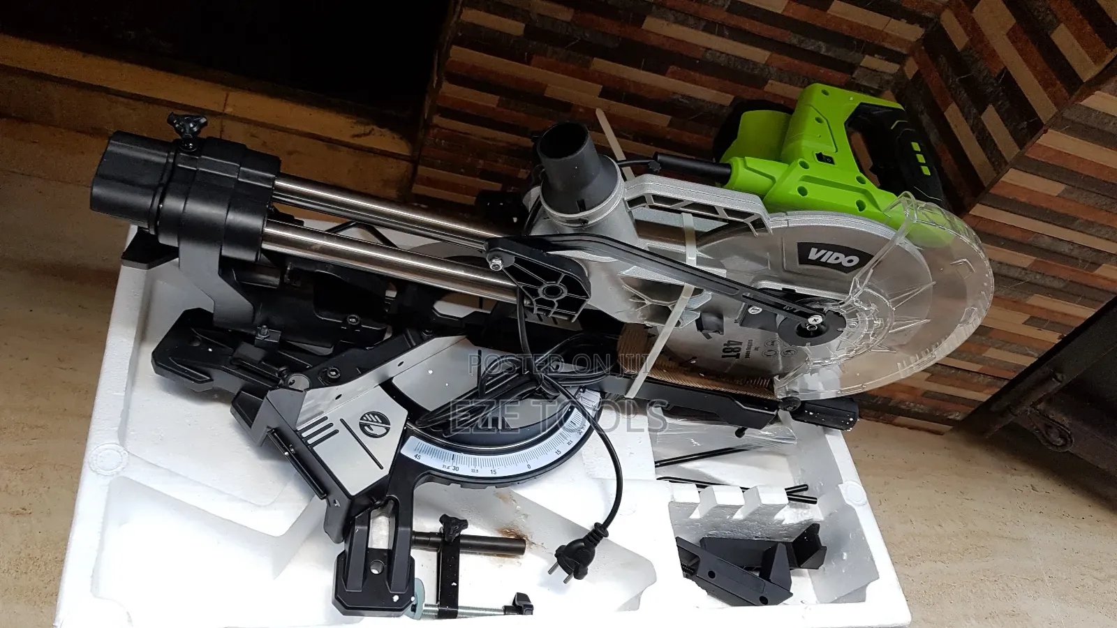 2000watt Mitre Saw
