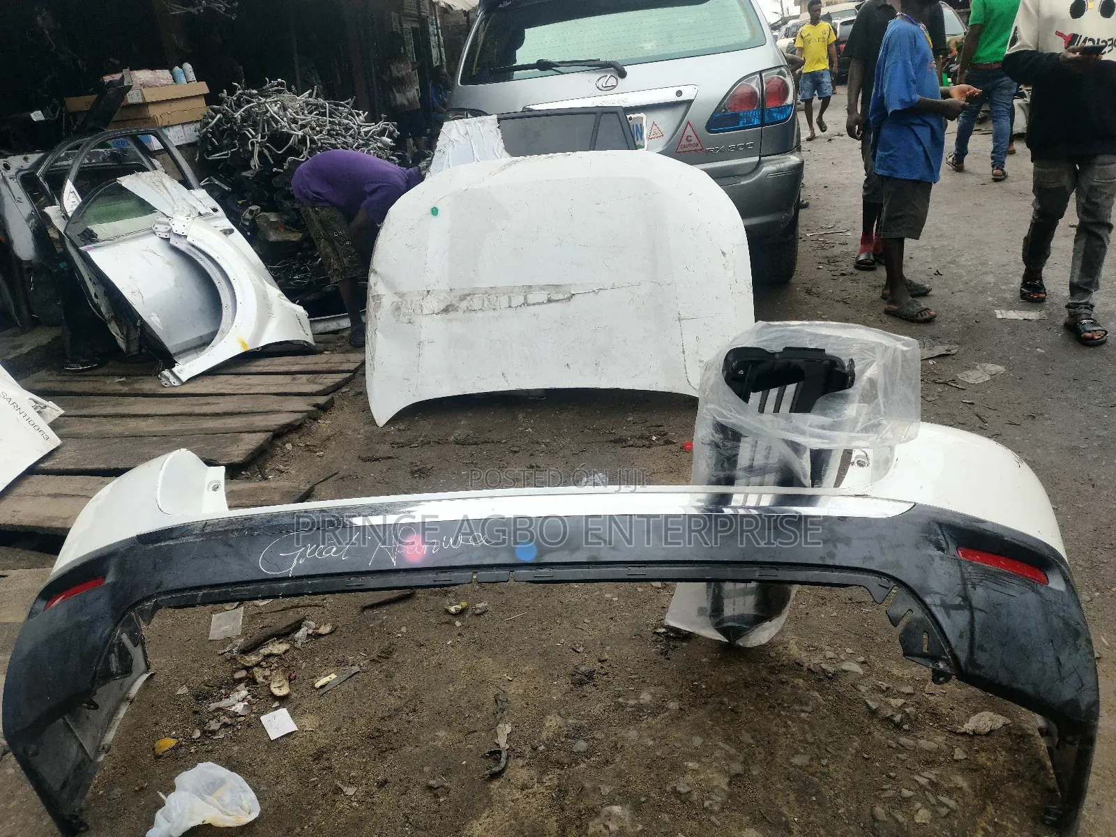 Toyota Back Bumper Highlander 2012