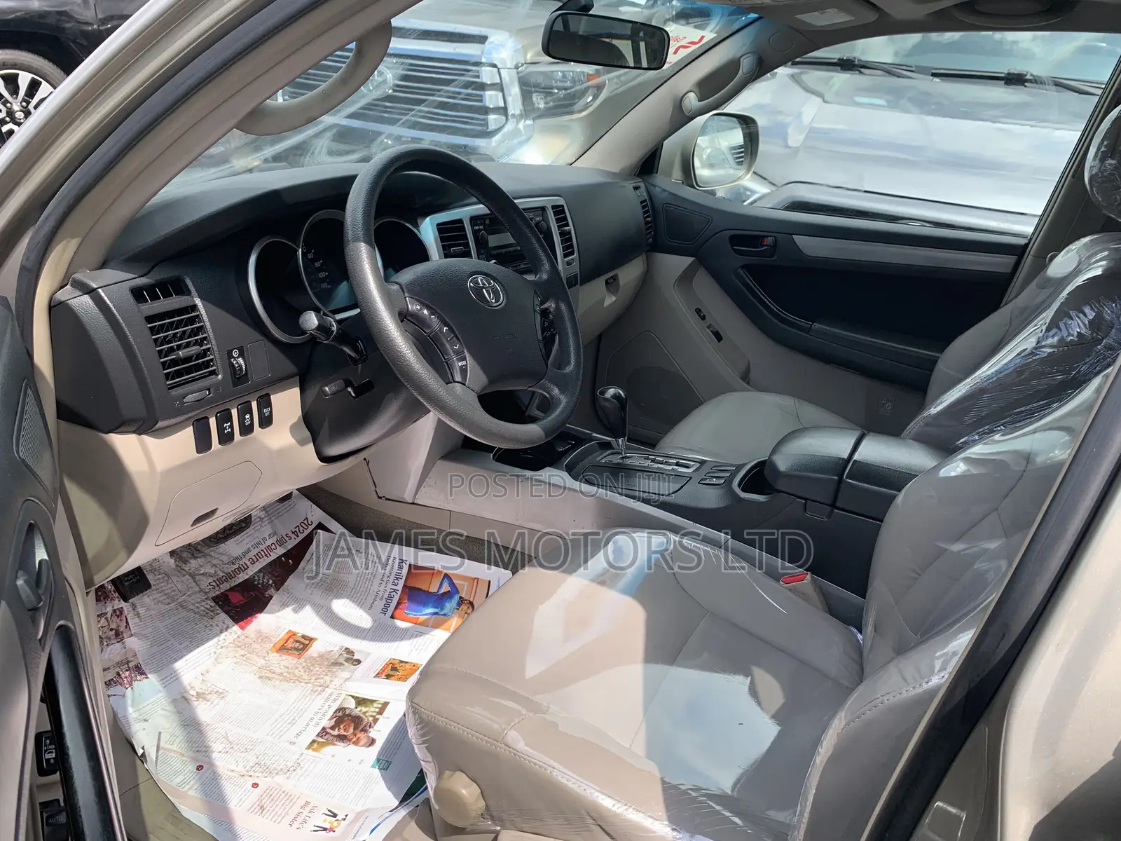 Toyota 4-Runner 2008 Gold