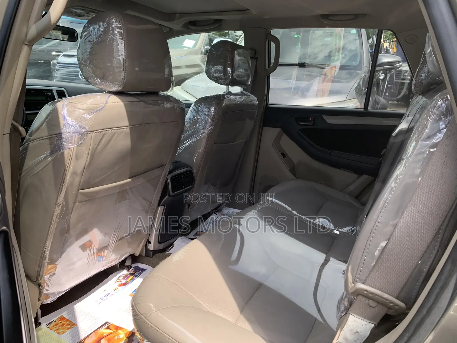 Toyota 4-Runner 2008 Gold