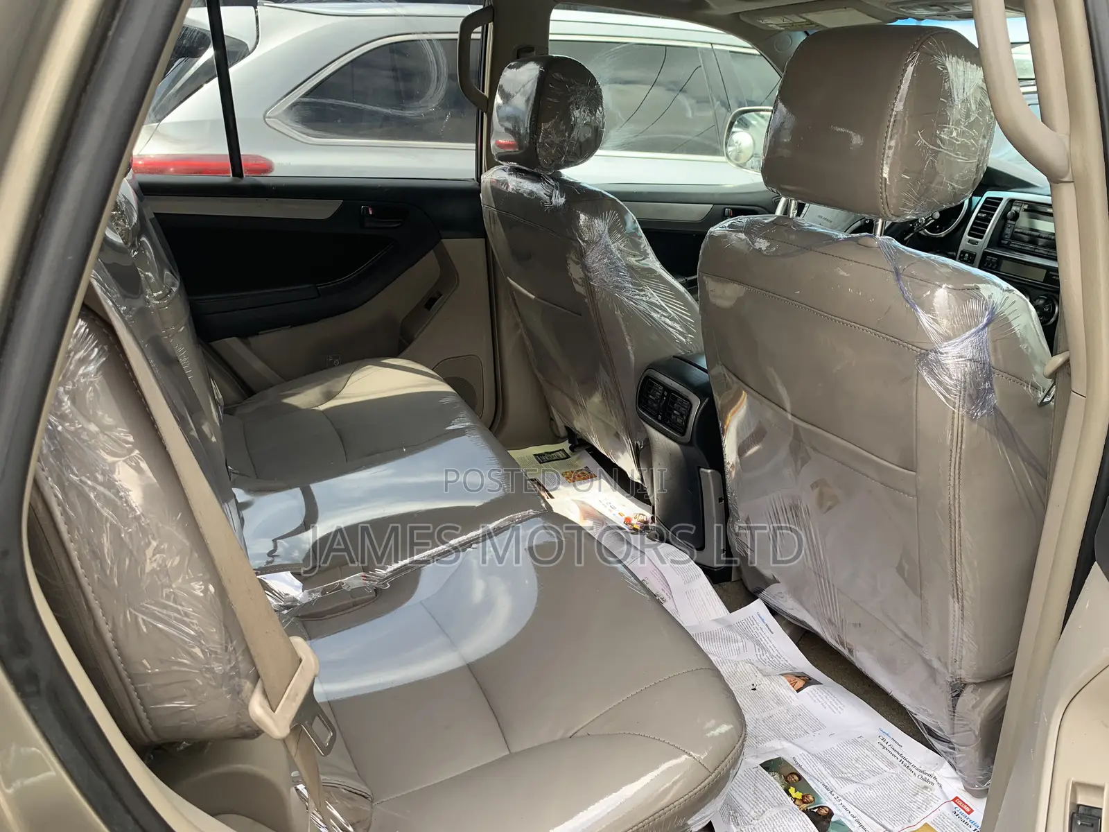 Toyota 4-Runner 2008 Gold