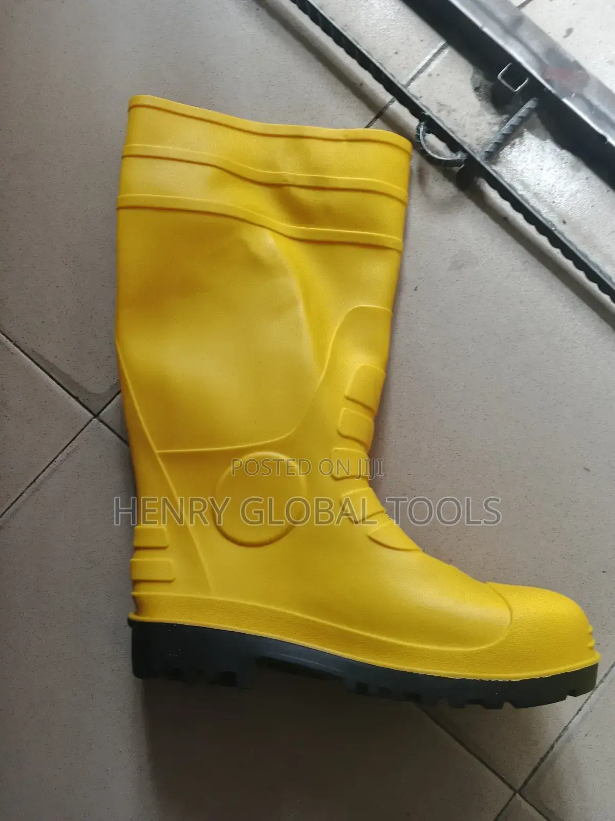 Heavy Duty Rain Boot With Safety