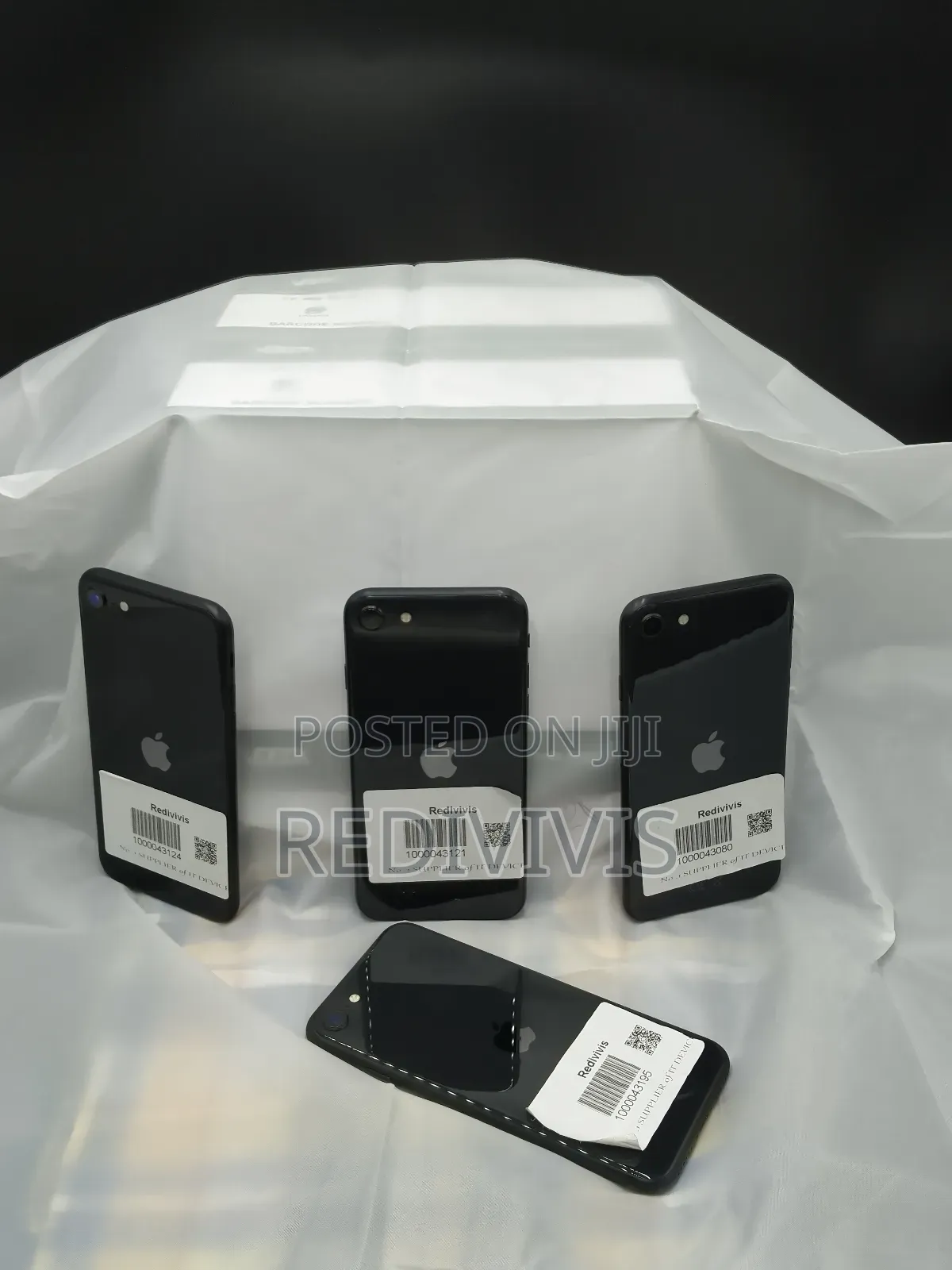 Apple iPhone SE 64 GB Black