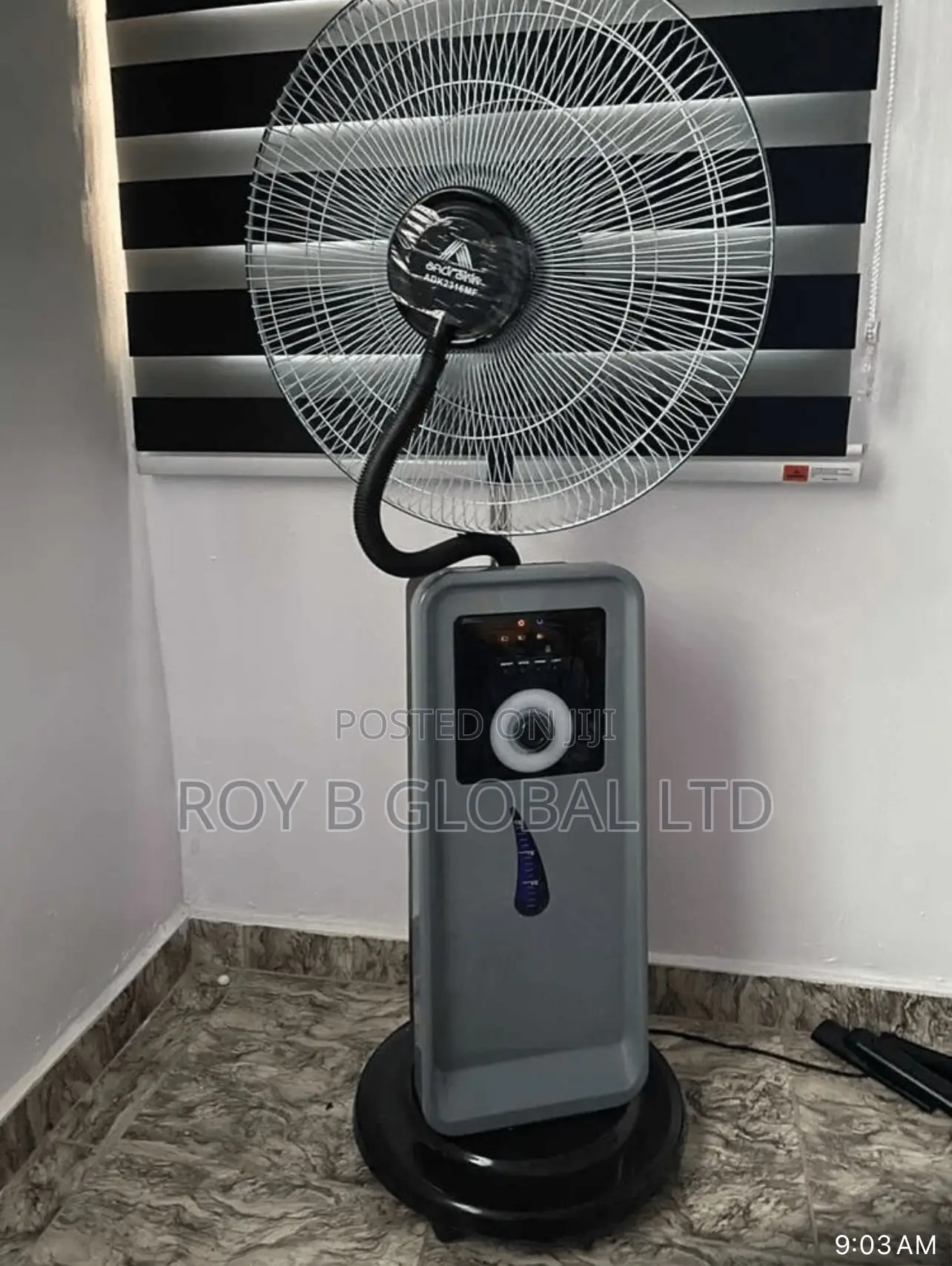 18” Andrakk Rechargeable Mist Fan