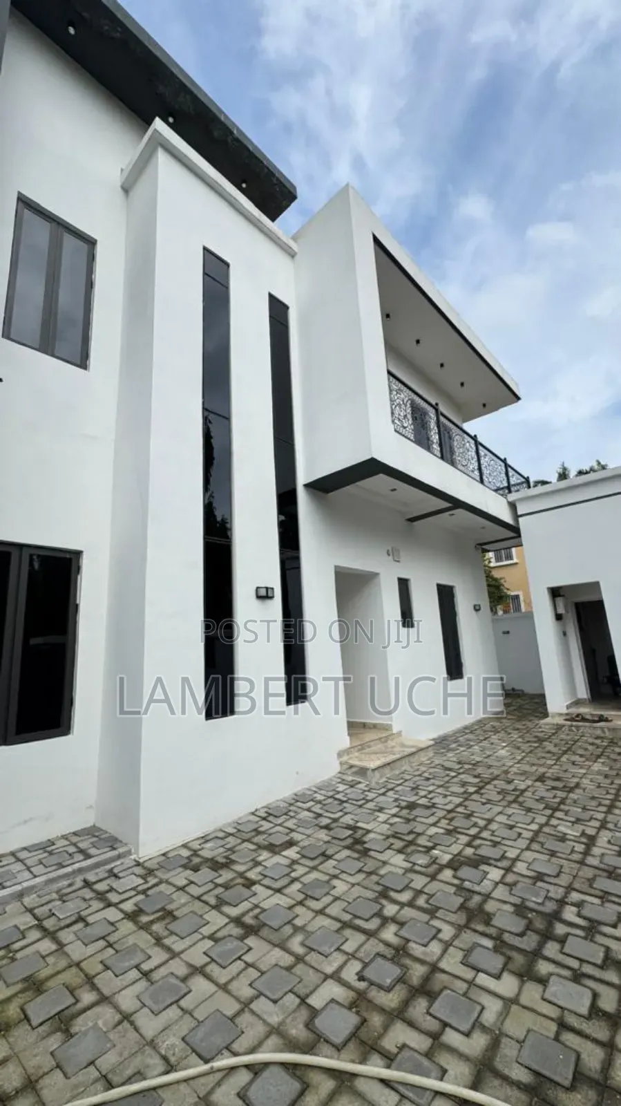 Furnished 4bdrm Duplex in Life Camp for sale