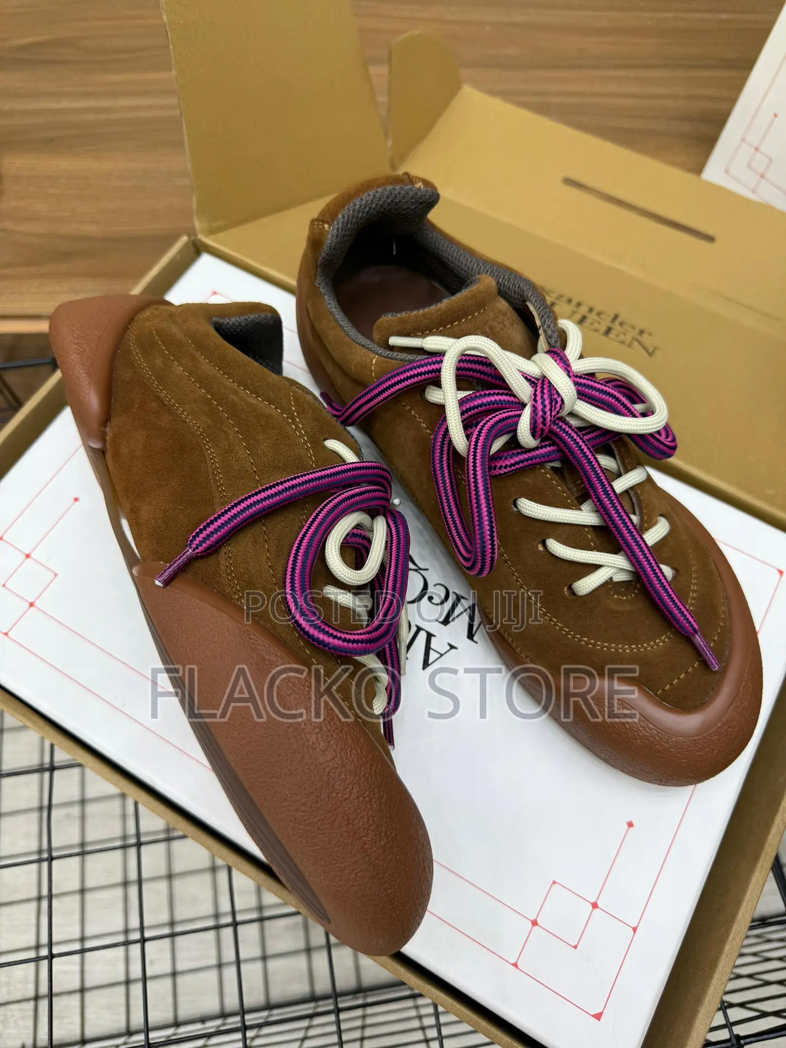 Original Alexander Mcqueen Men’S Flexion Luxury Sneakers