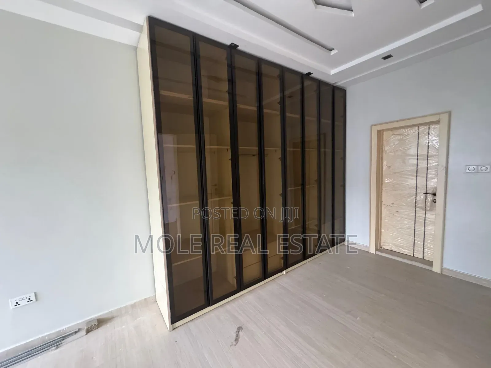 Furnished 4bdrm Duplex in Millenium Gbagada for sale
