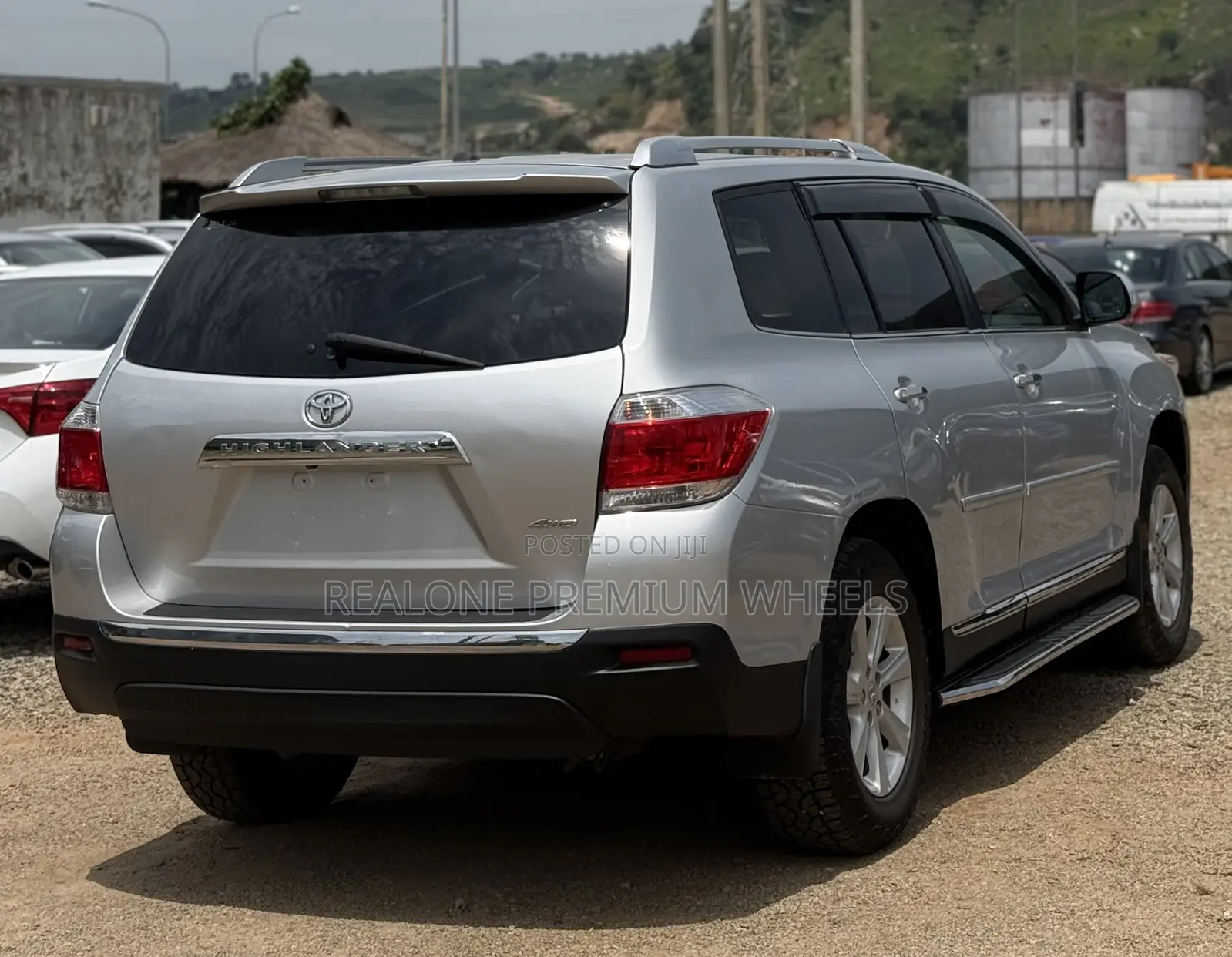 Toyota Highlander 2012 Silver