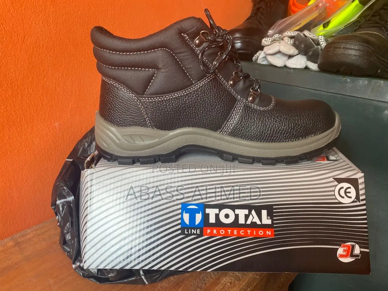 Total Safety Boot. (Steel Toe)