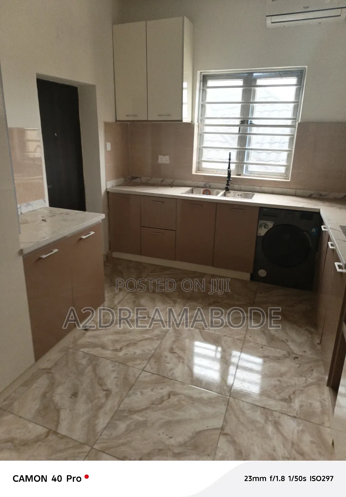 3bdrm Apartment in Shonibare Estate, Maryland for sale