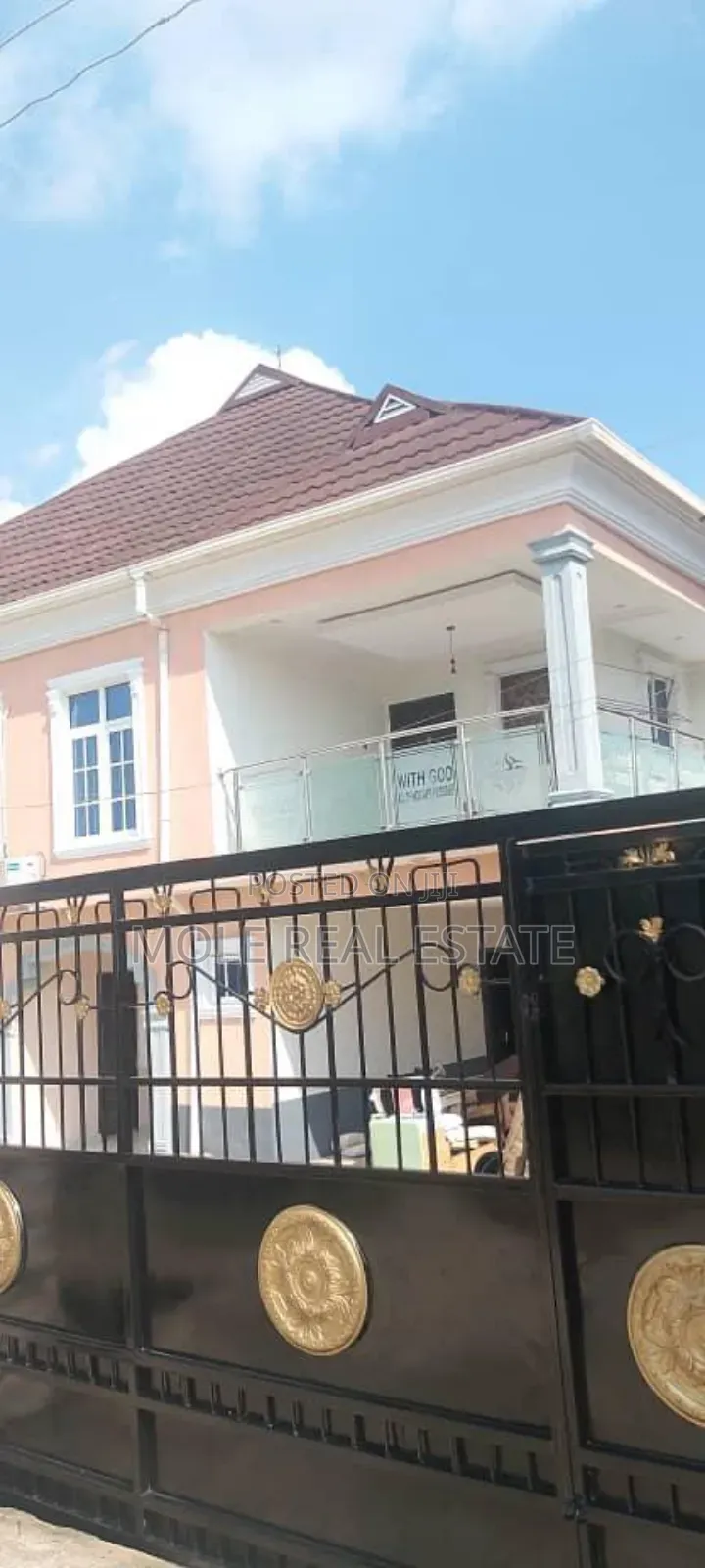 1890.069sqm Funtional Waec/Neco Approved School