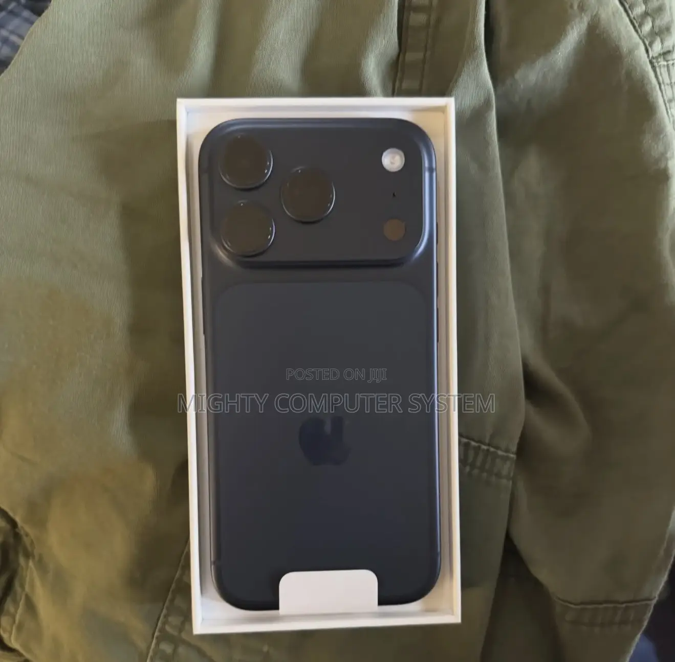 New Apple iPhone 17 Pro 256 GB Blue