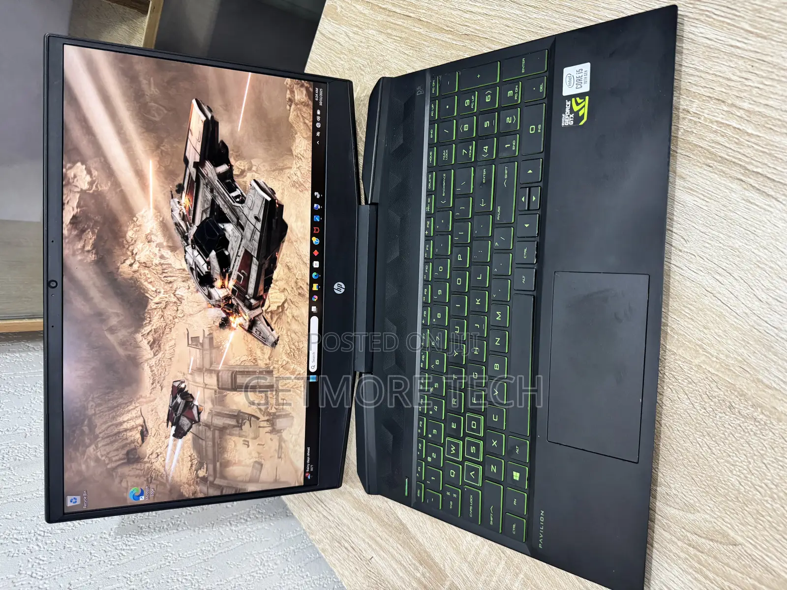 Laptop HP Pavilion Gaming Laptop 15-dk2xxx 16GB Intel Core i5 SSD 512GB