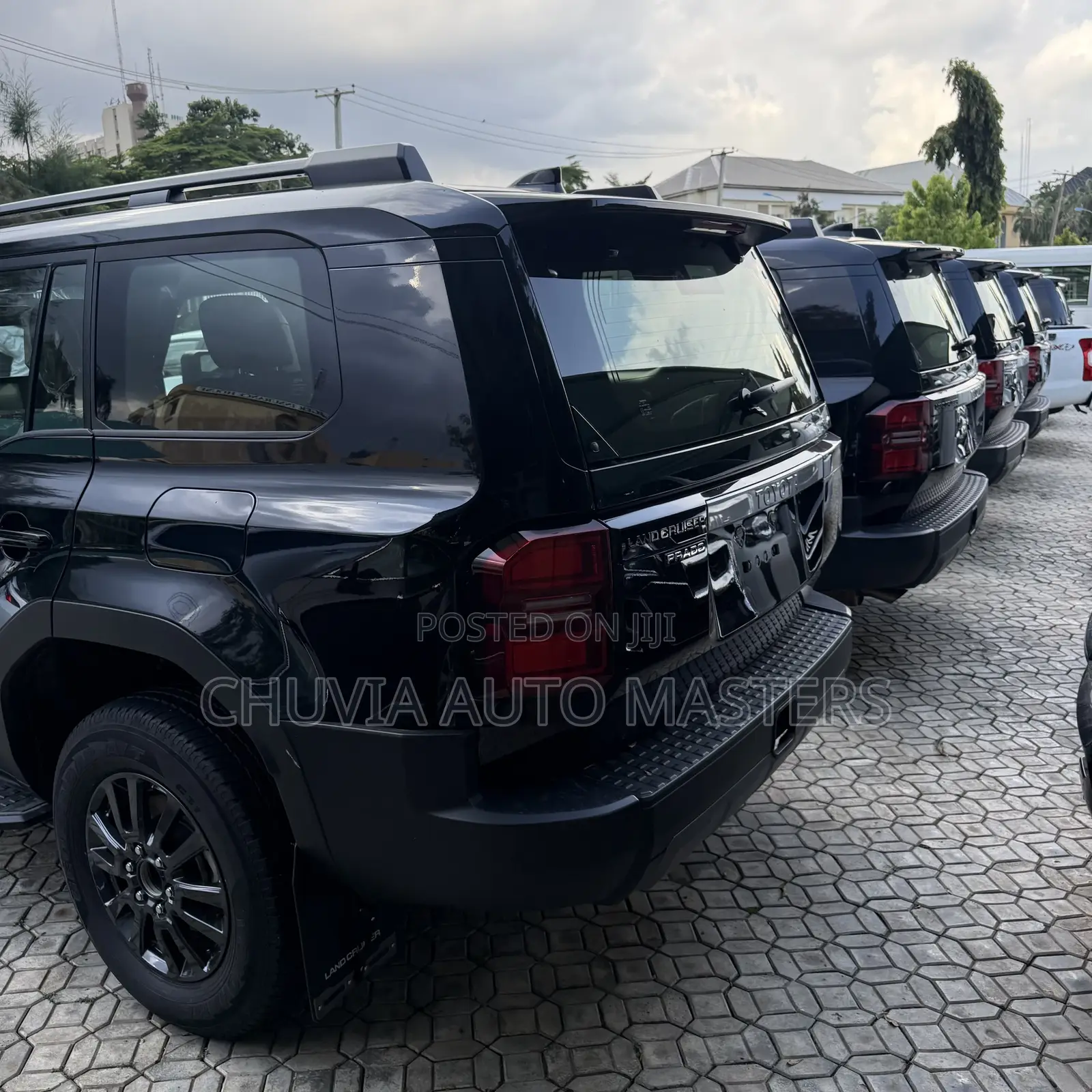 New Toyota Land Cruiser Prado 2.7 2025 Black