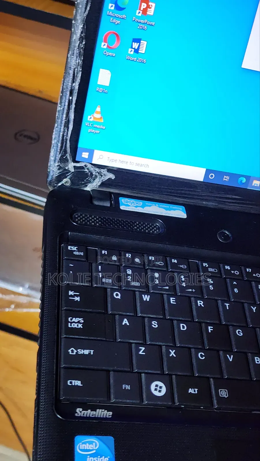 Laptop Toshiba Satellite Pro C650 4GB Intel Celeron HDD 250GB