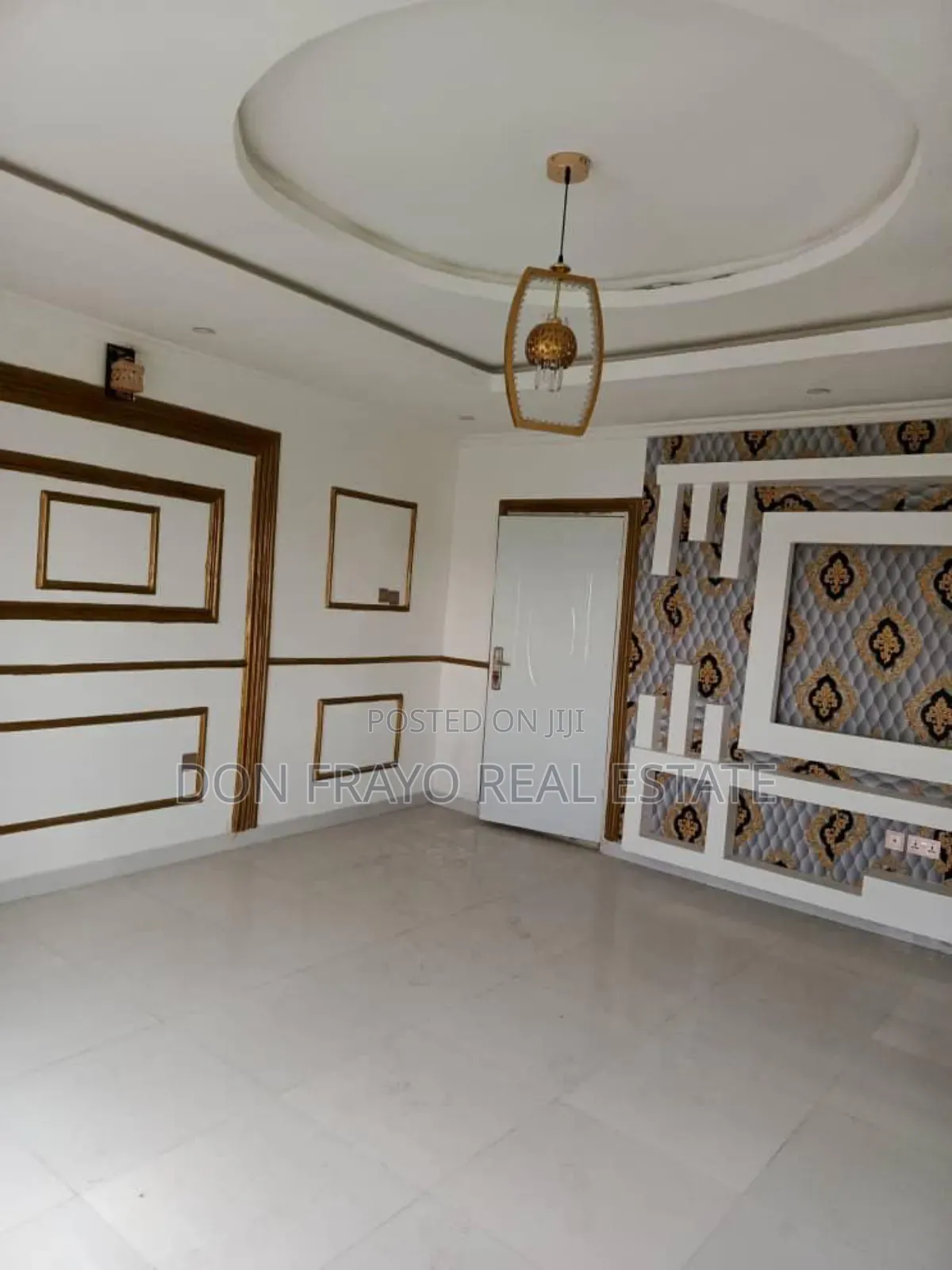 8bdrm Block of Flats in Airport 2Nd Gate, Alakia for sale