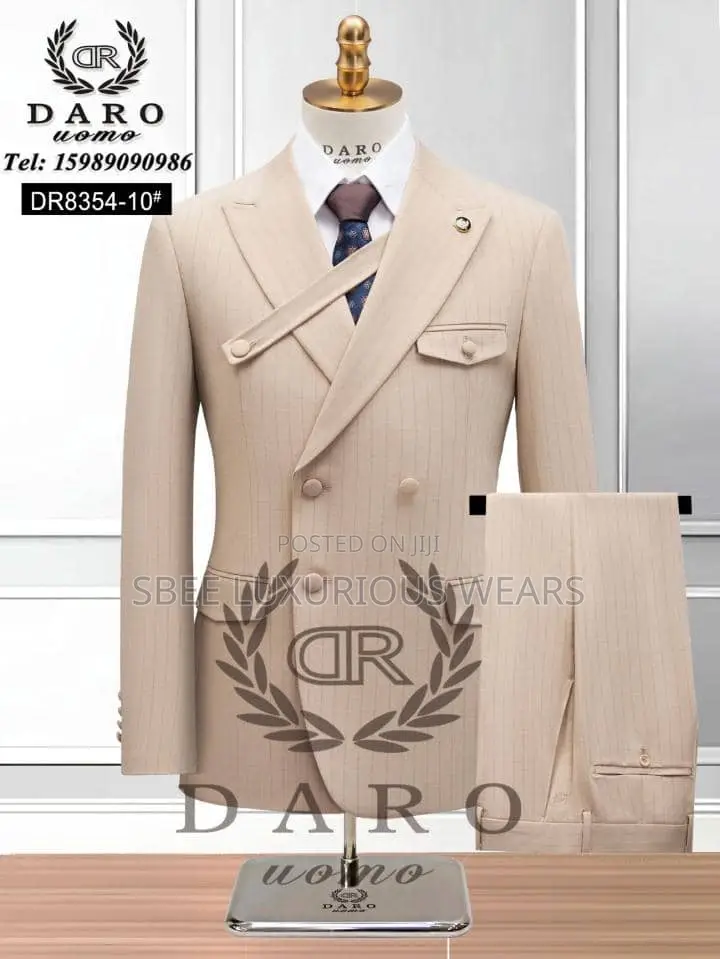 Daro Stripe Double Breasted Suit