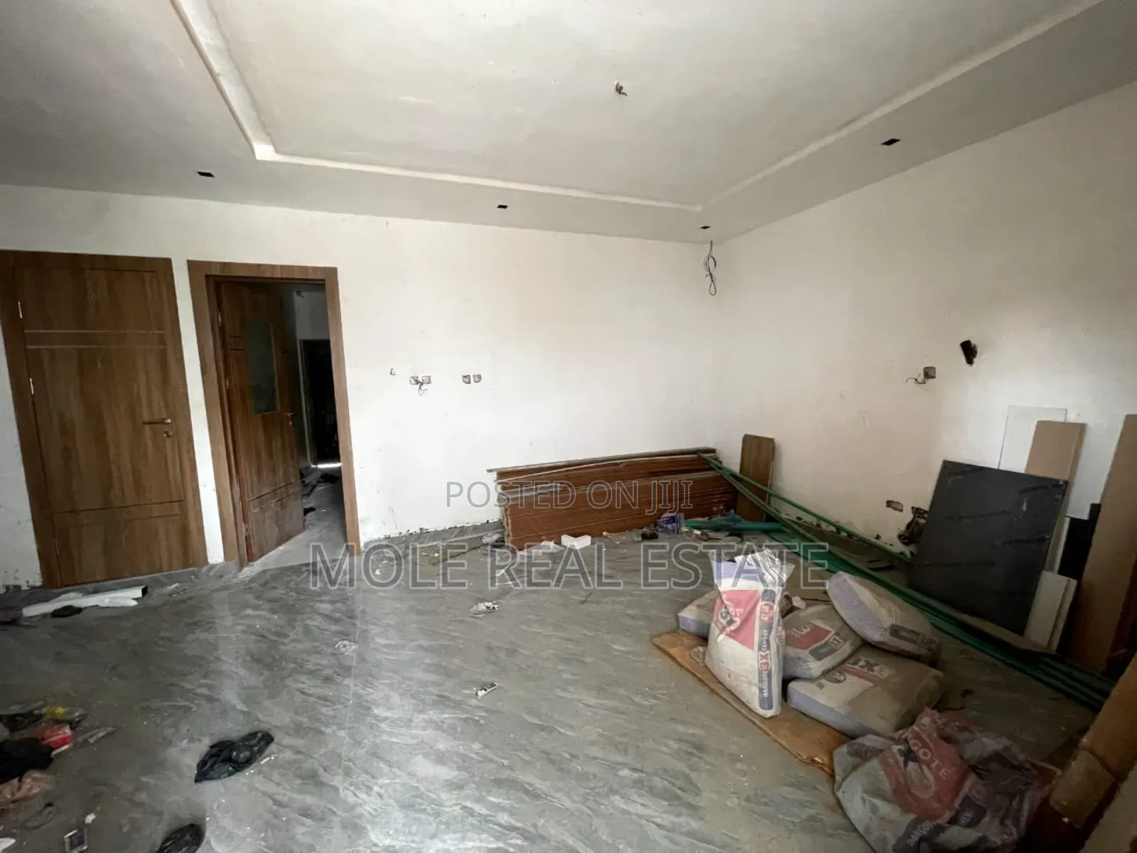 Furnished 4bdrm Duplex in Gbagada for sale