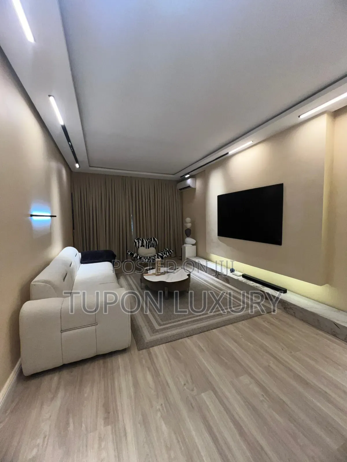 Minimalistic 2bedroom Apartment in Banana Island
