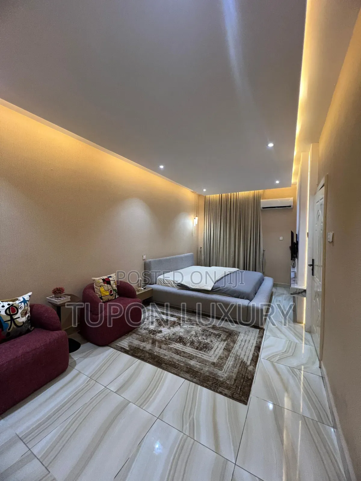 Minimalistic 2bedroom Apartment in Banana Island