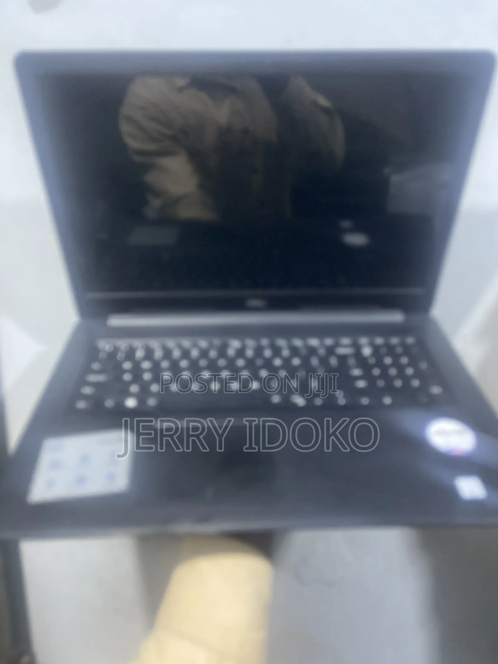 Laptop Dell Inspiron 17 3721 8GB Intel Core I5 SSD 256GB