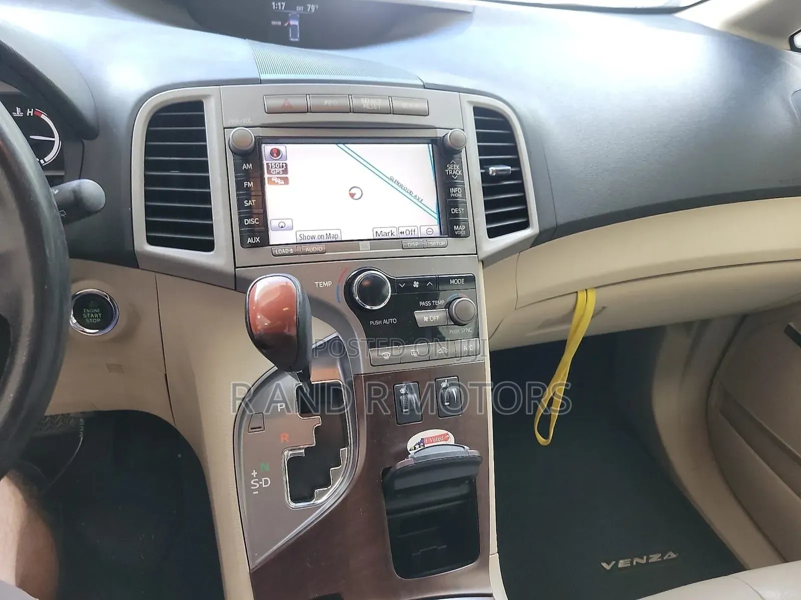 Toyota Venza 2010 White