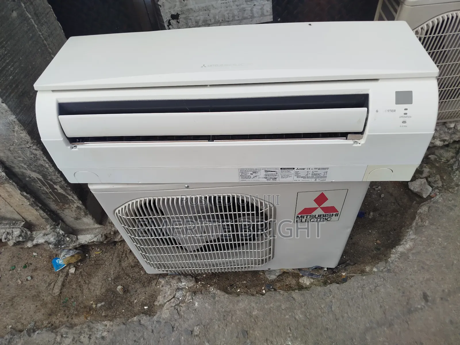 Mitsubishi Inverter 1 .5hp Wit Gass