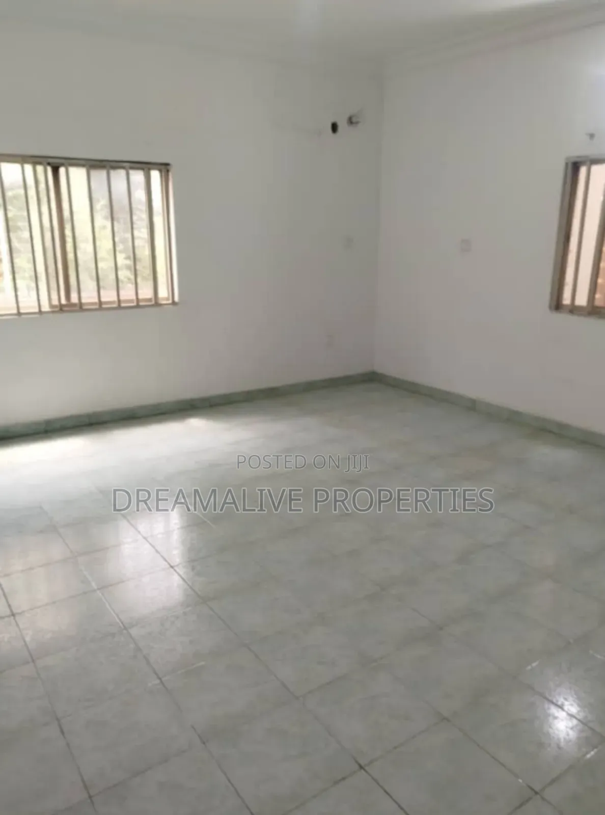 2bdrm Apartment in Wuse 2 for rent
